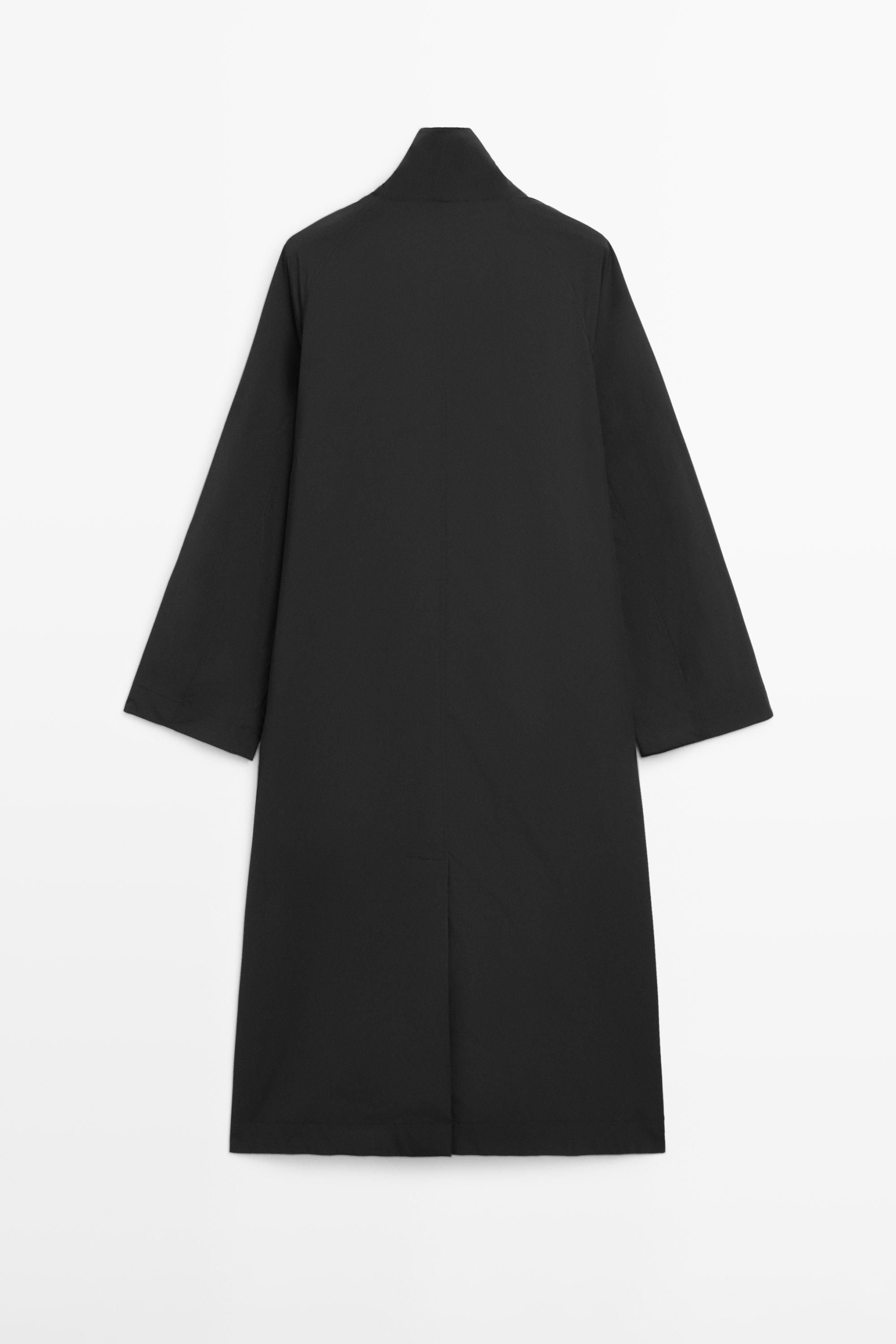 Double-breasted technical trench coat · Black · Coats | Massimo Dutti