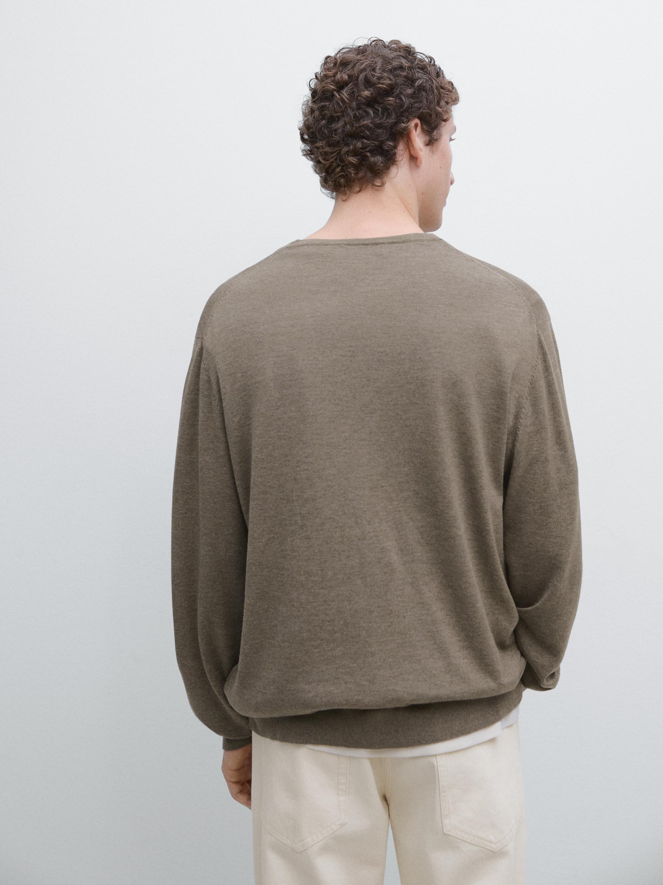 Cotton blend V-neck knit sweater — KHAKI