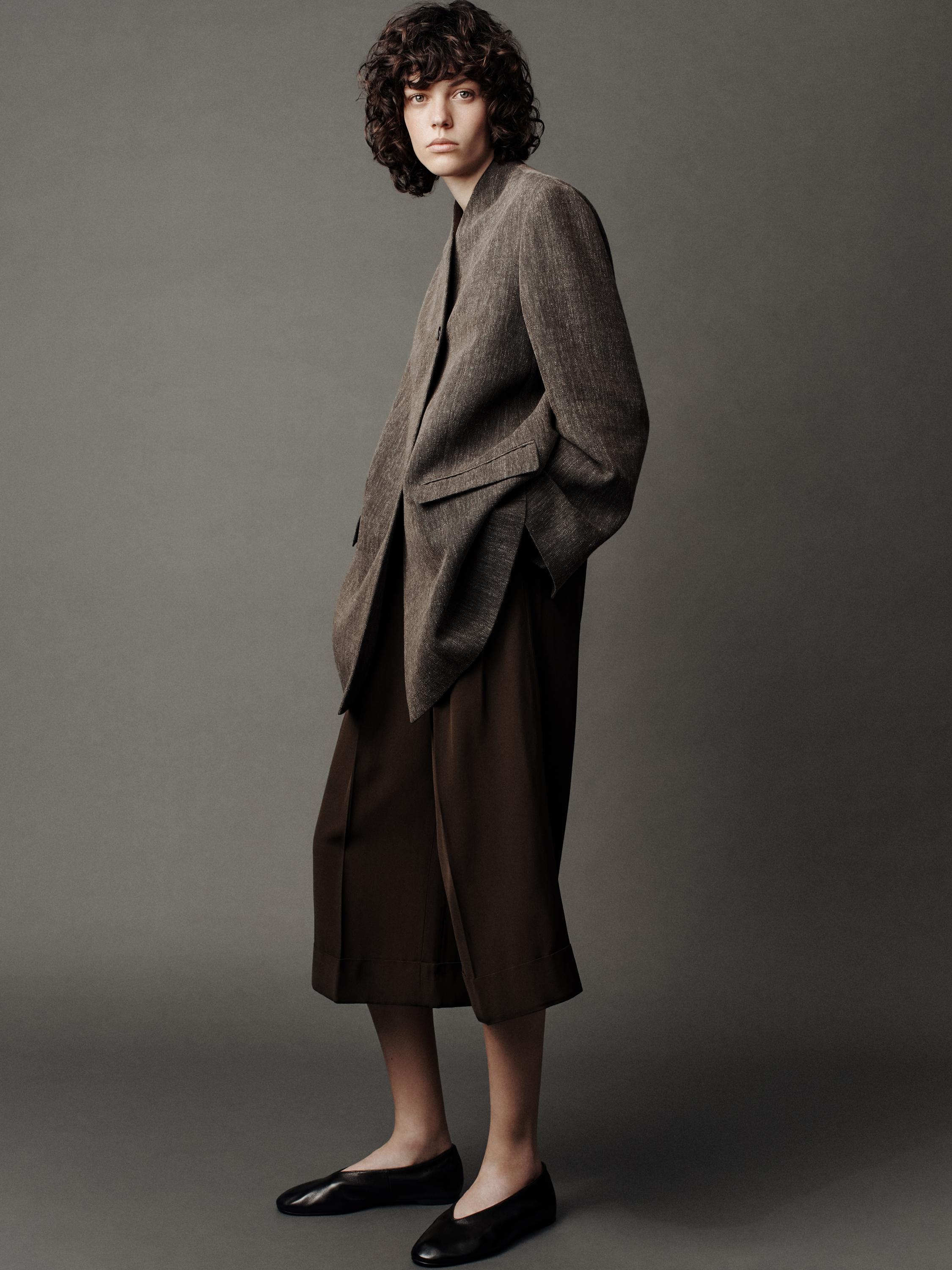 Flecked wool blend coat with high collar — BROWN