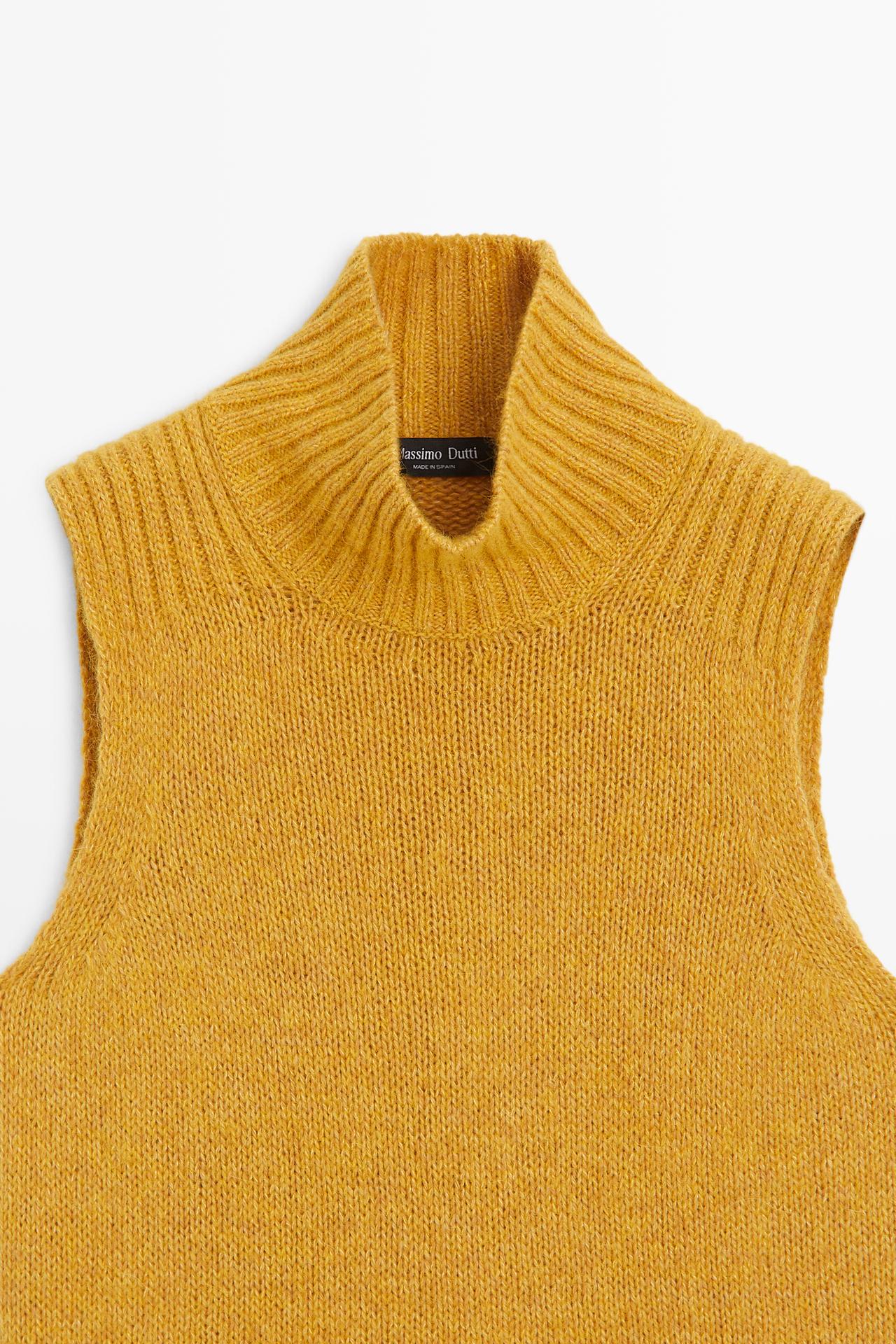 Wool-blend knit turtleneck vest — MUSTARD YELLOW