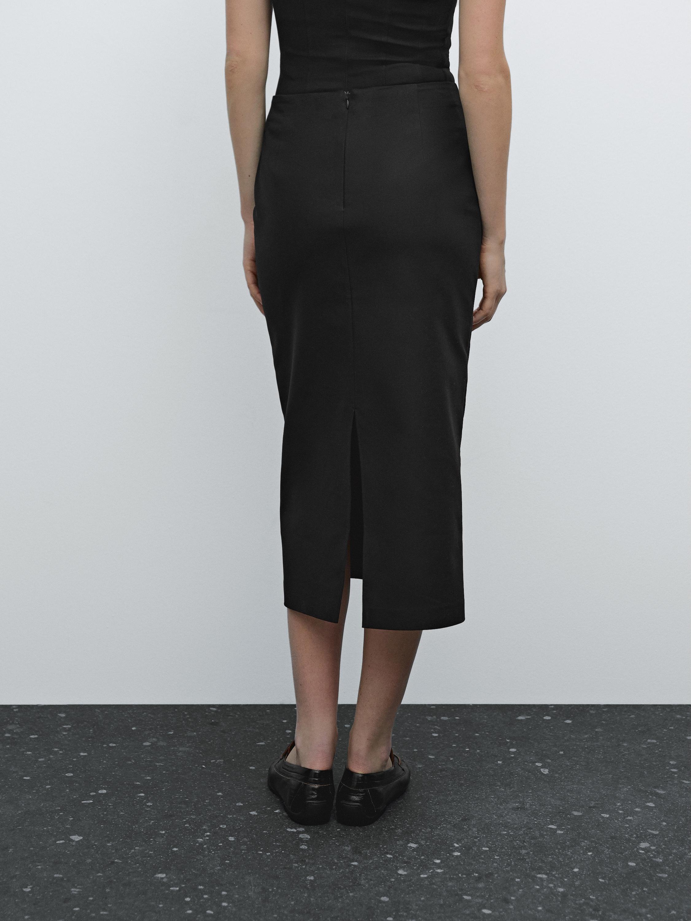 تنورة مستقيمة متوسطة الطول من القطن المخلوط