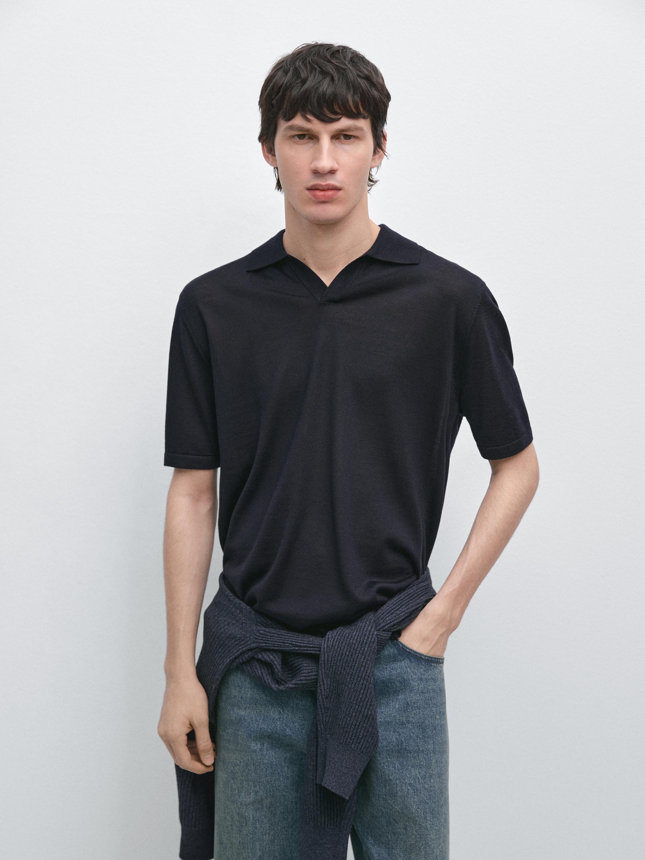 Polo punto cuello pico