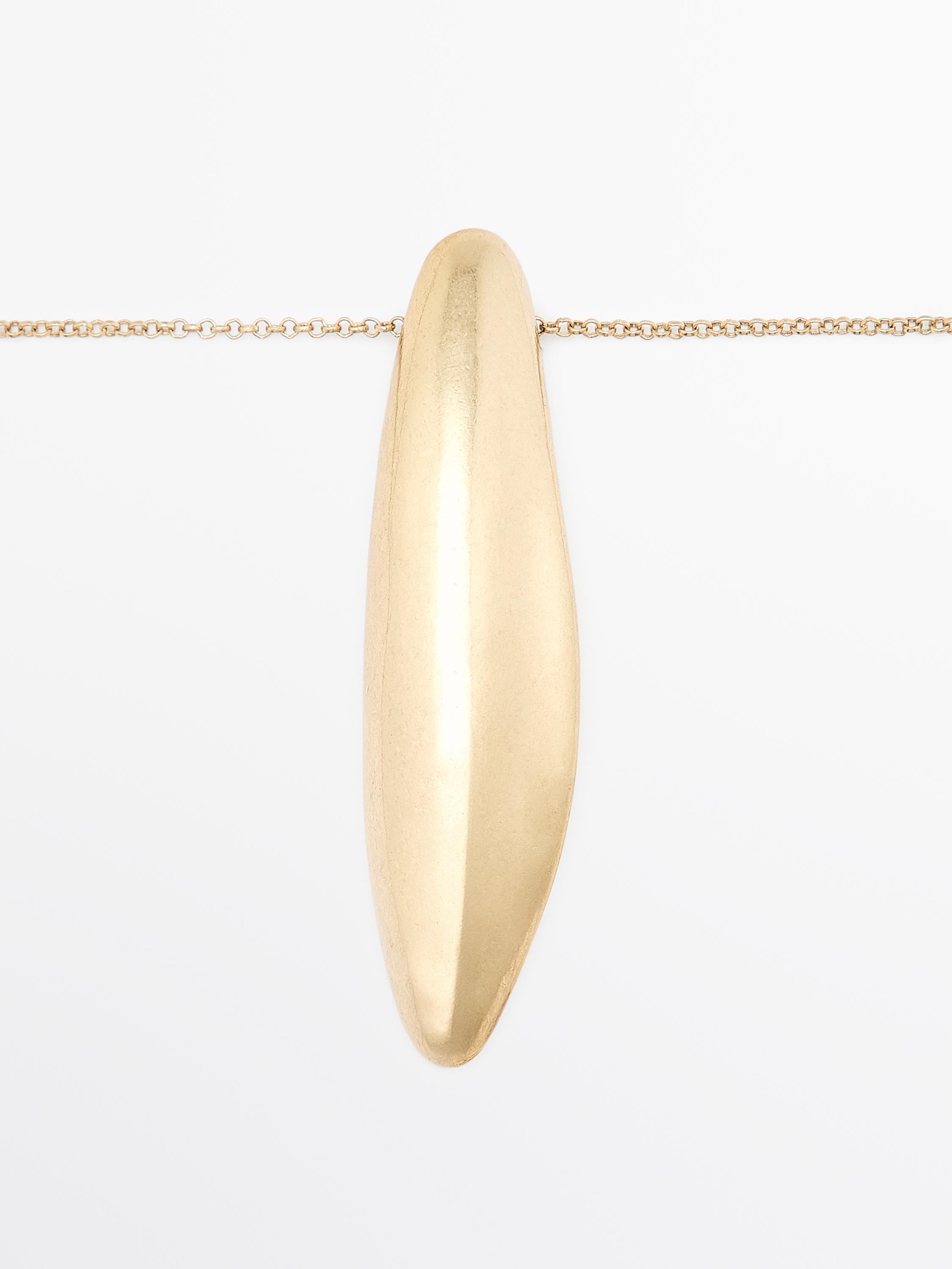 Hazelnut pendant
