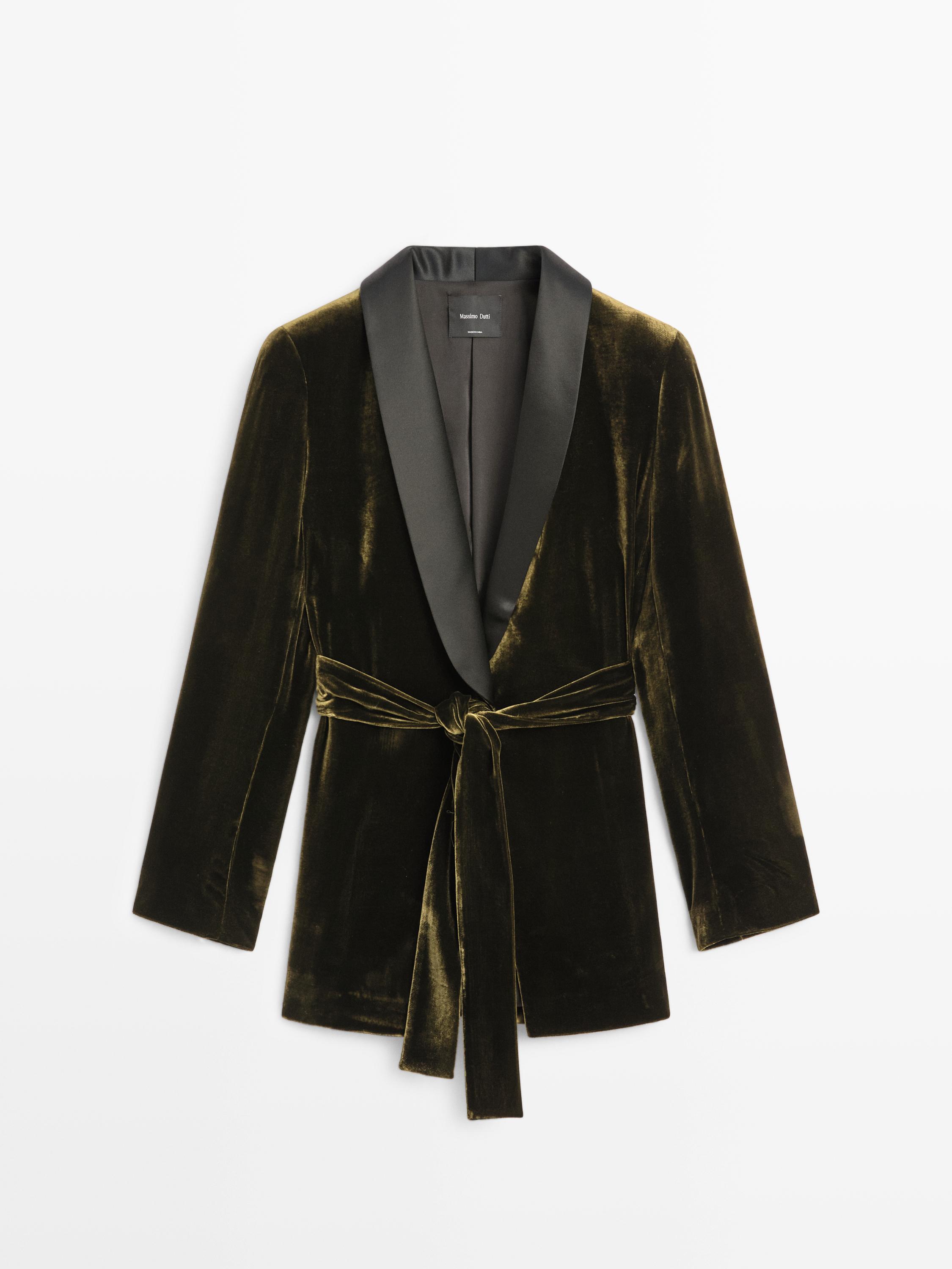 Velvet dinner jacket