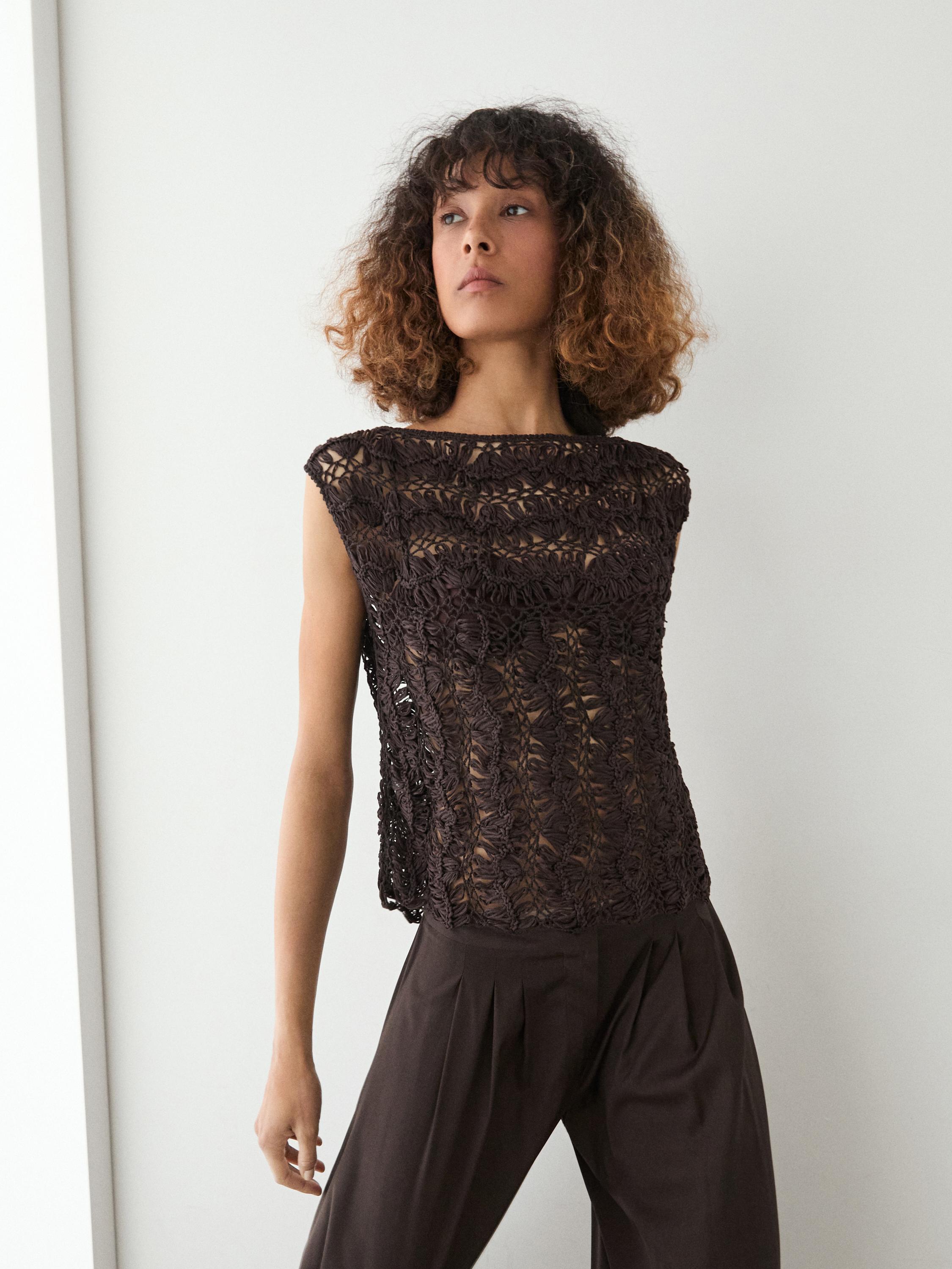 Crochet knit top — BROWN