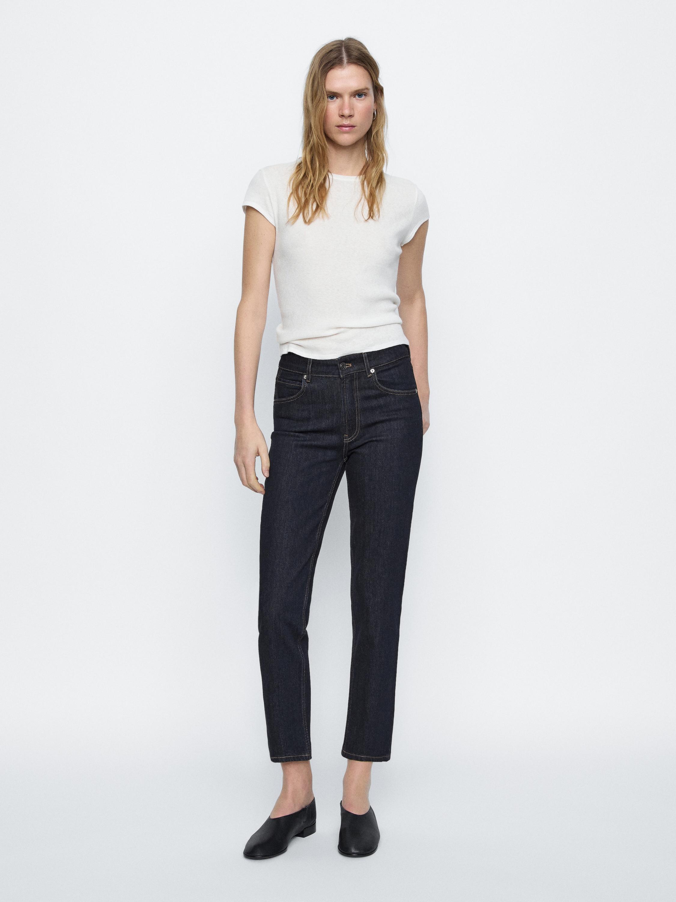 Slim fit mid-rise cropped jeans