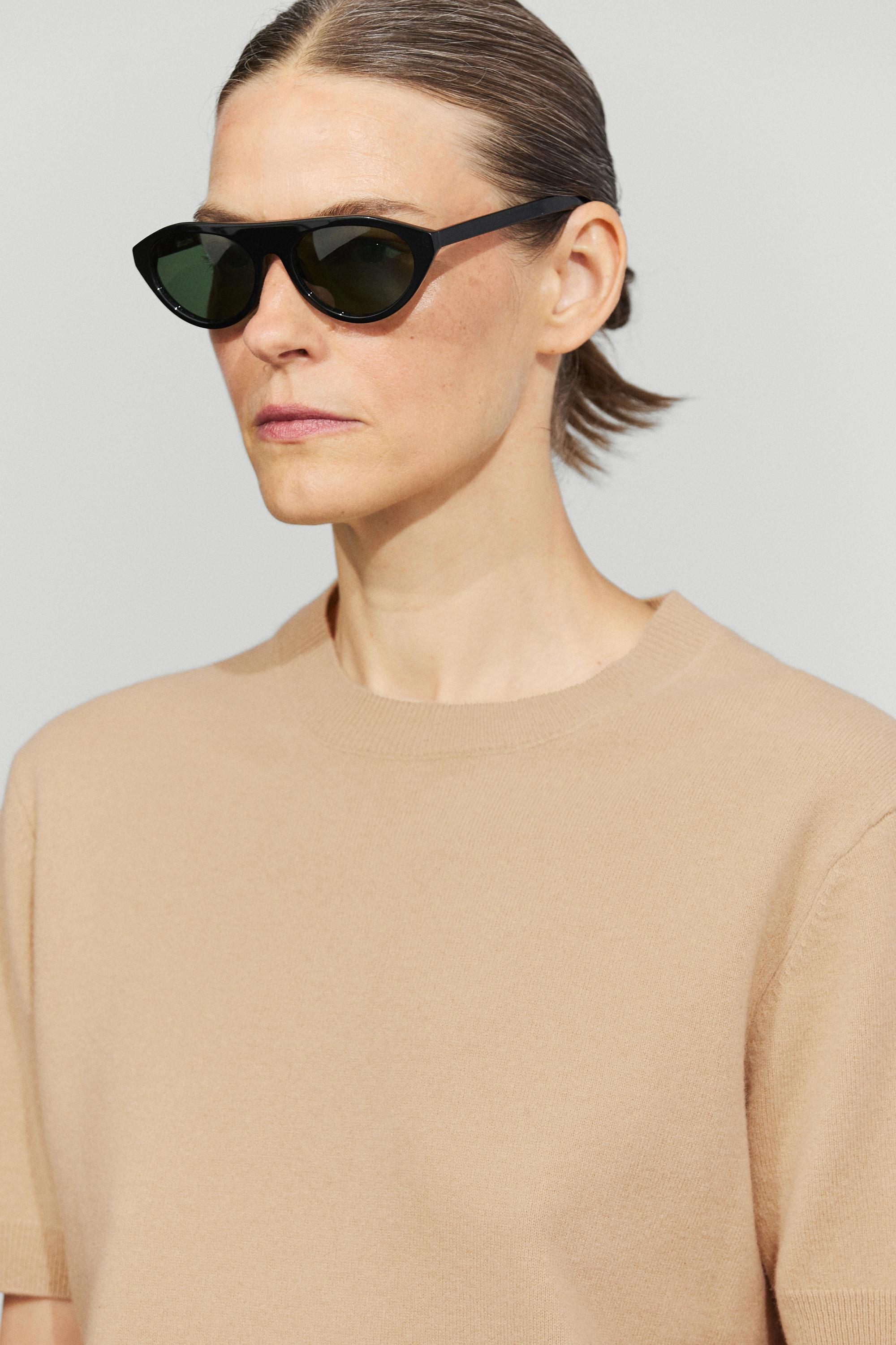 Wool blend short-sleeve knit sweater — CAMEL