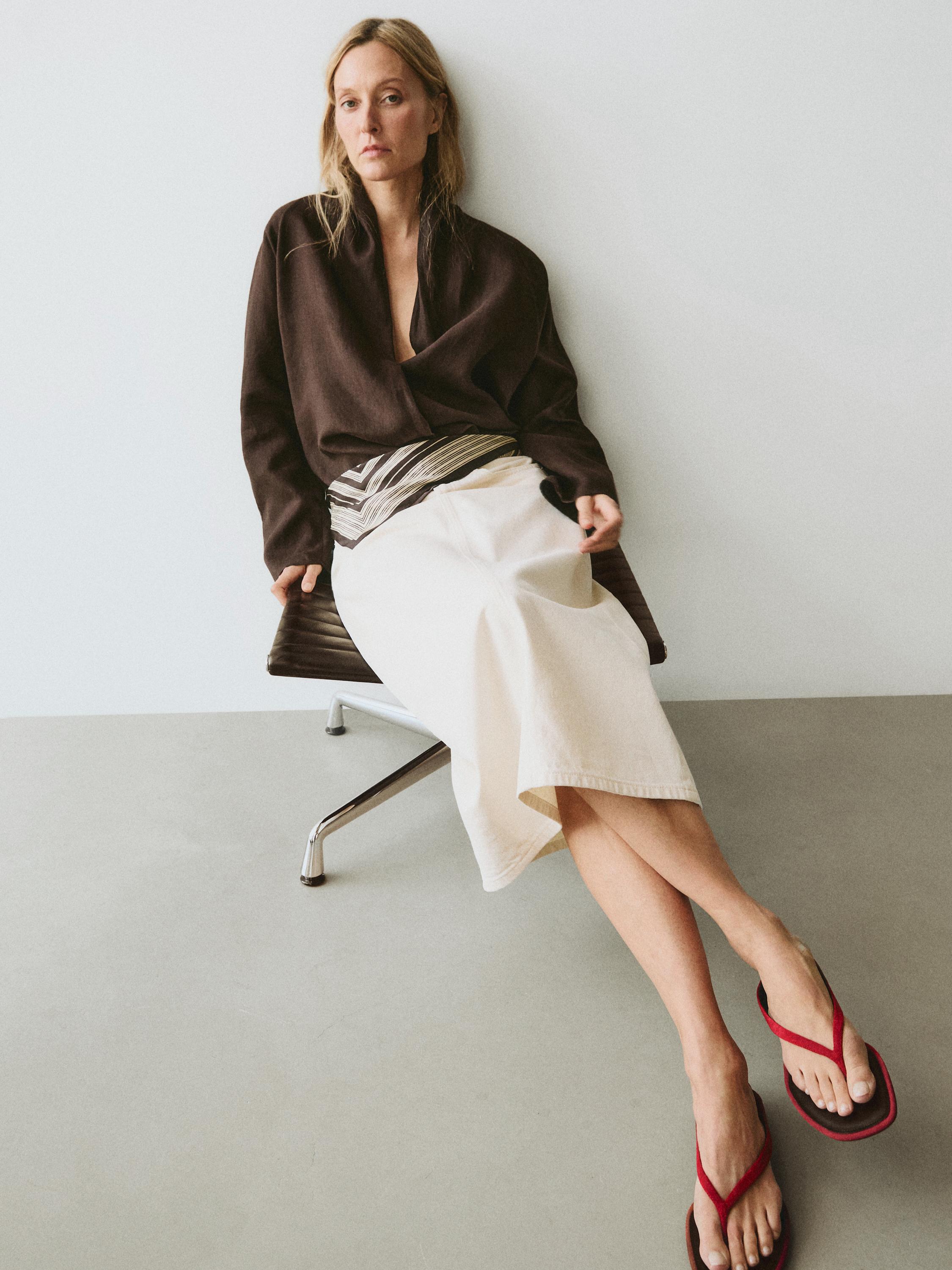 เสื้อเบลาส์ผ้าลินินทรงหลวมแบบป้ายหน้า