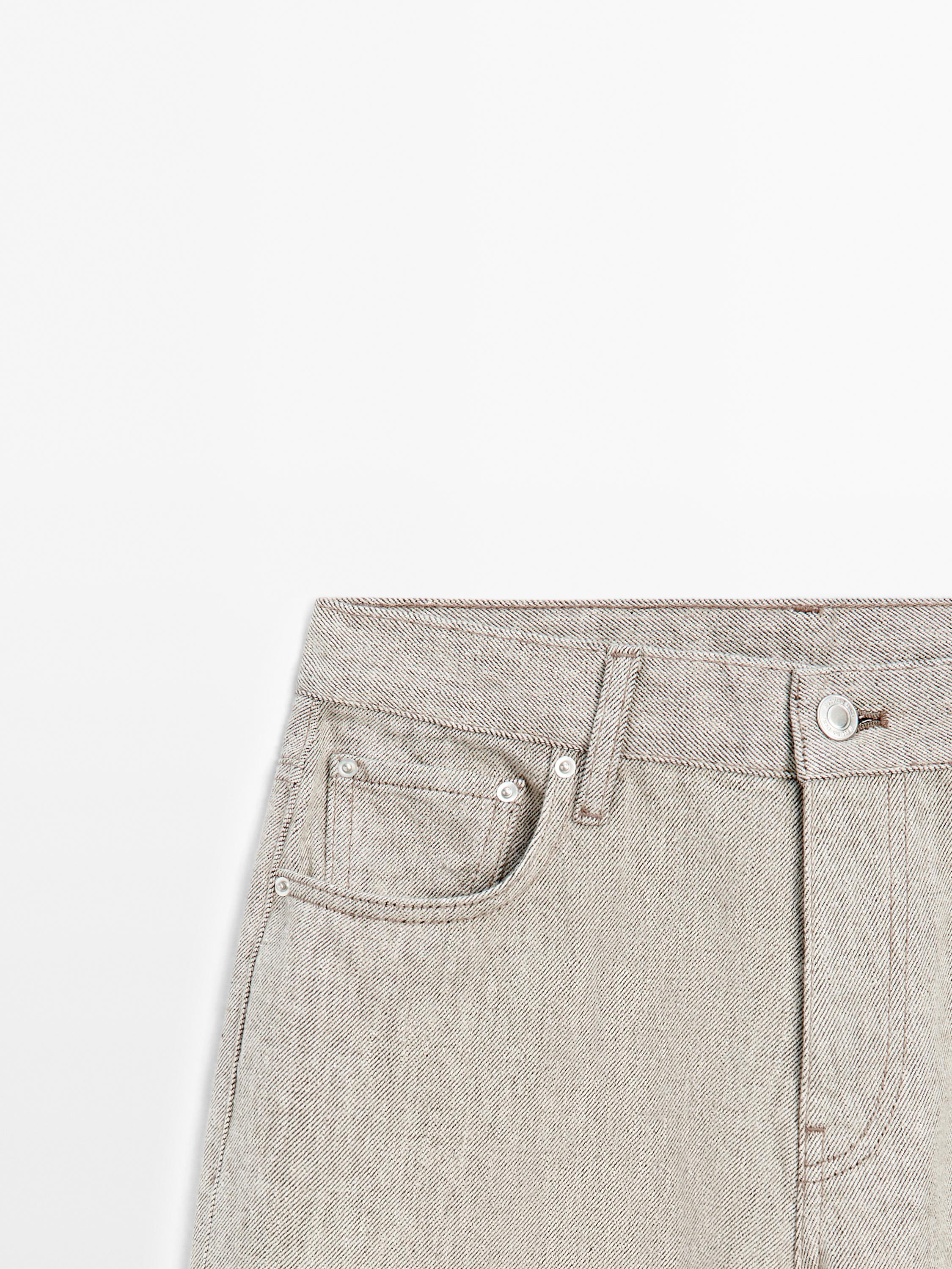 Mid-rise wide-leg jeans