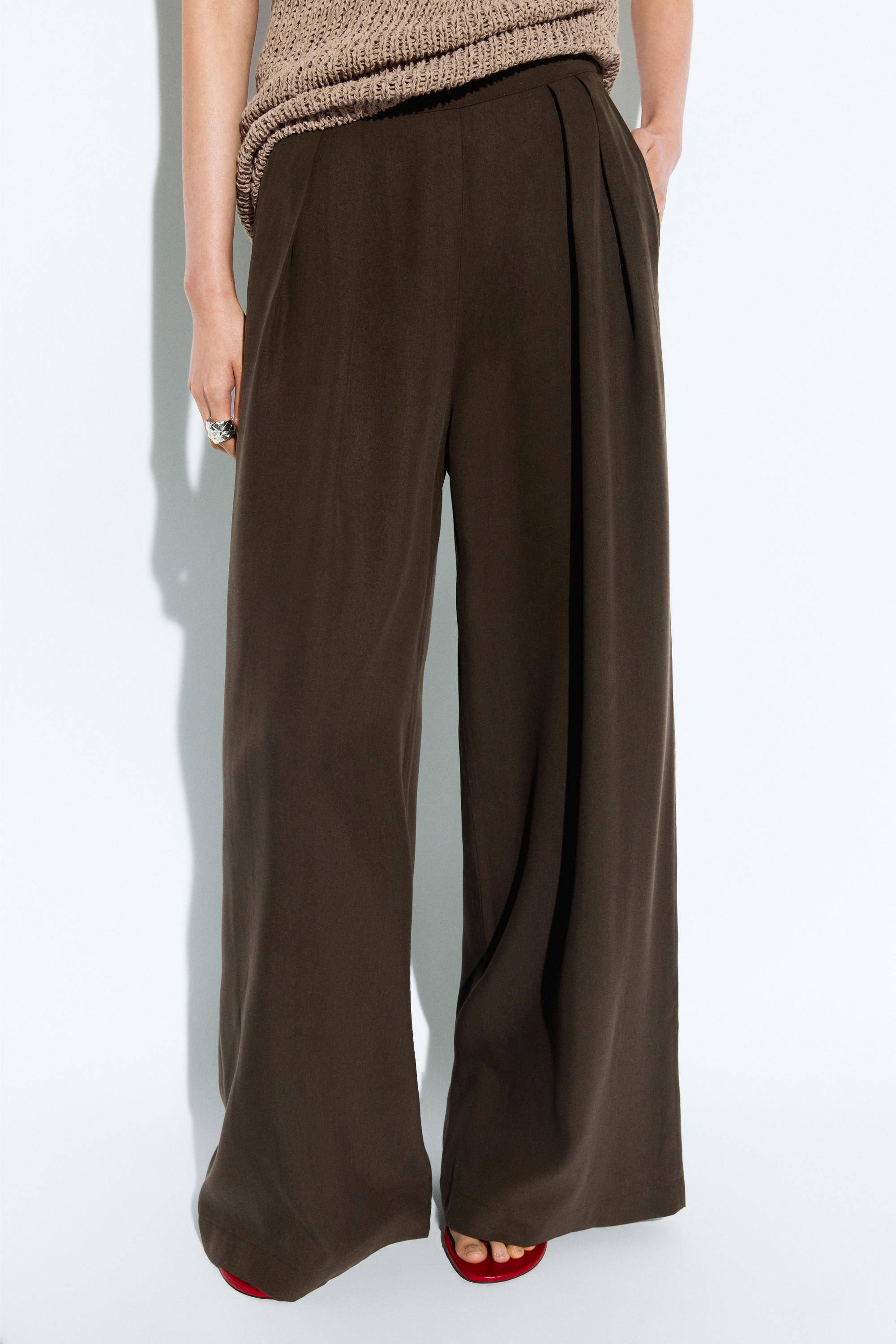 Flowing wide-leg pants with dart detail — BROWN
