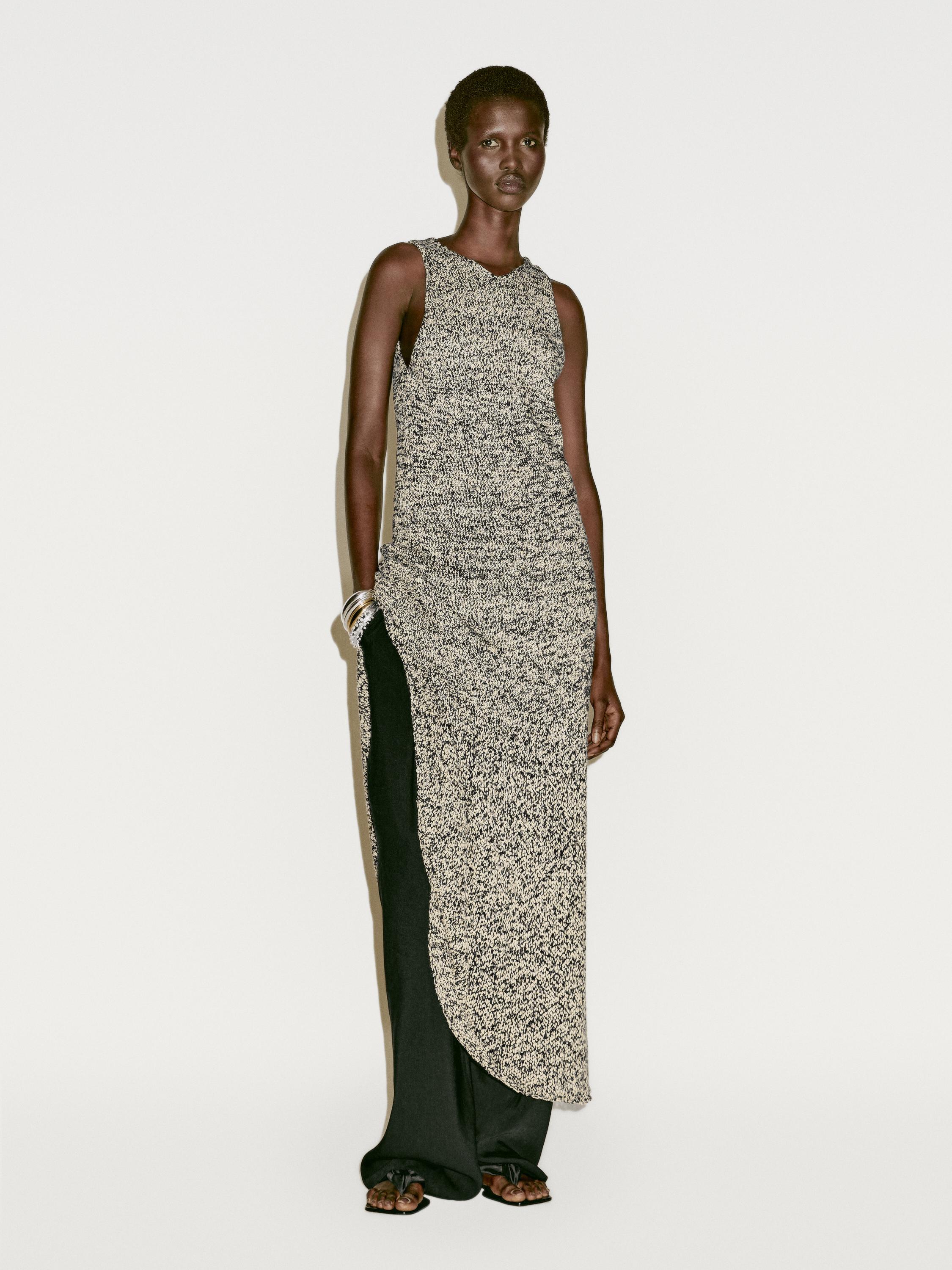 Langes meliertes Strickkleid - Limited Edition