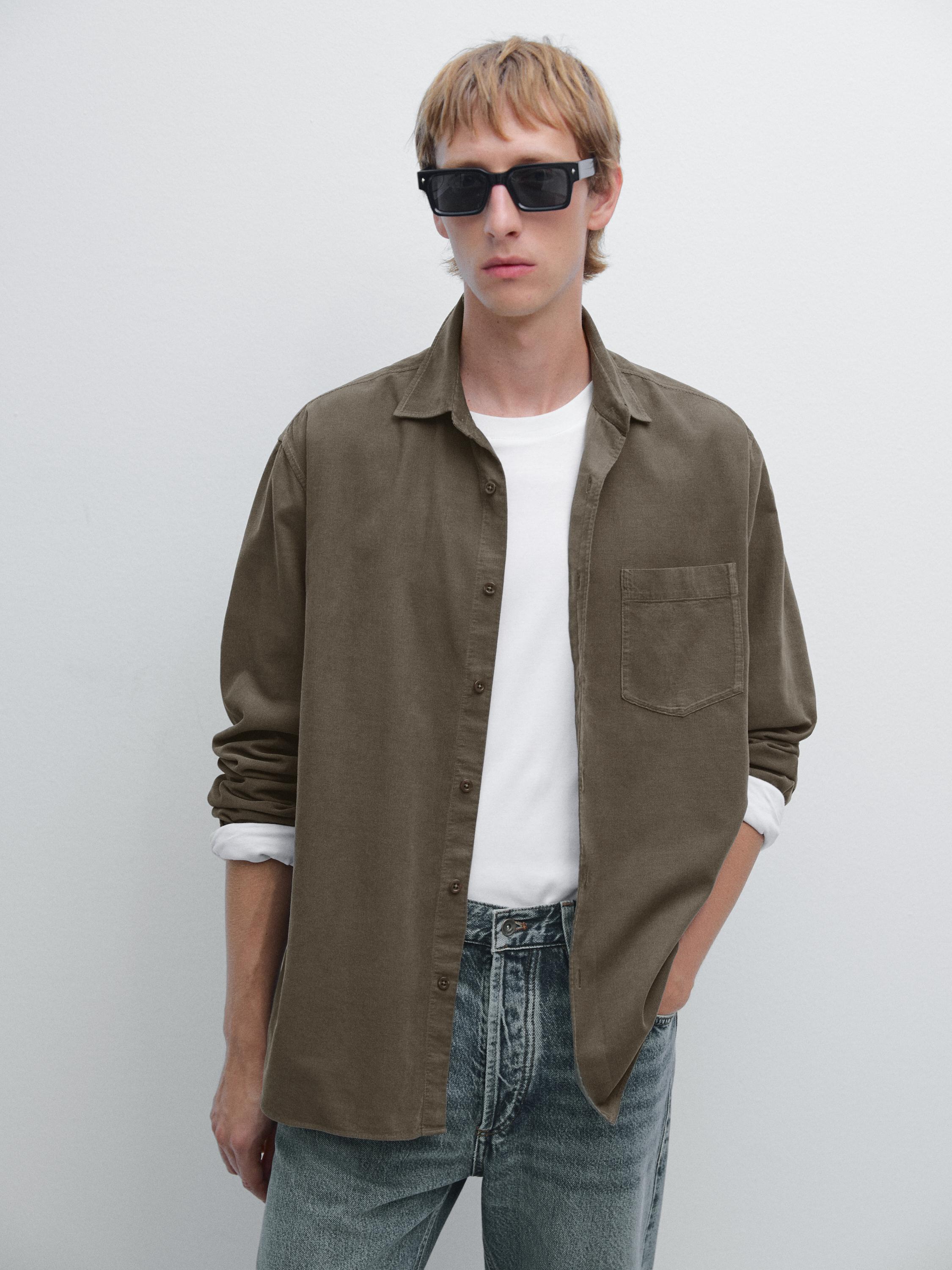 Regular fit needlecord shirt