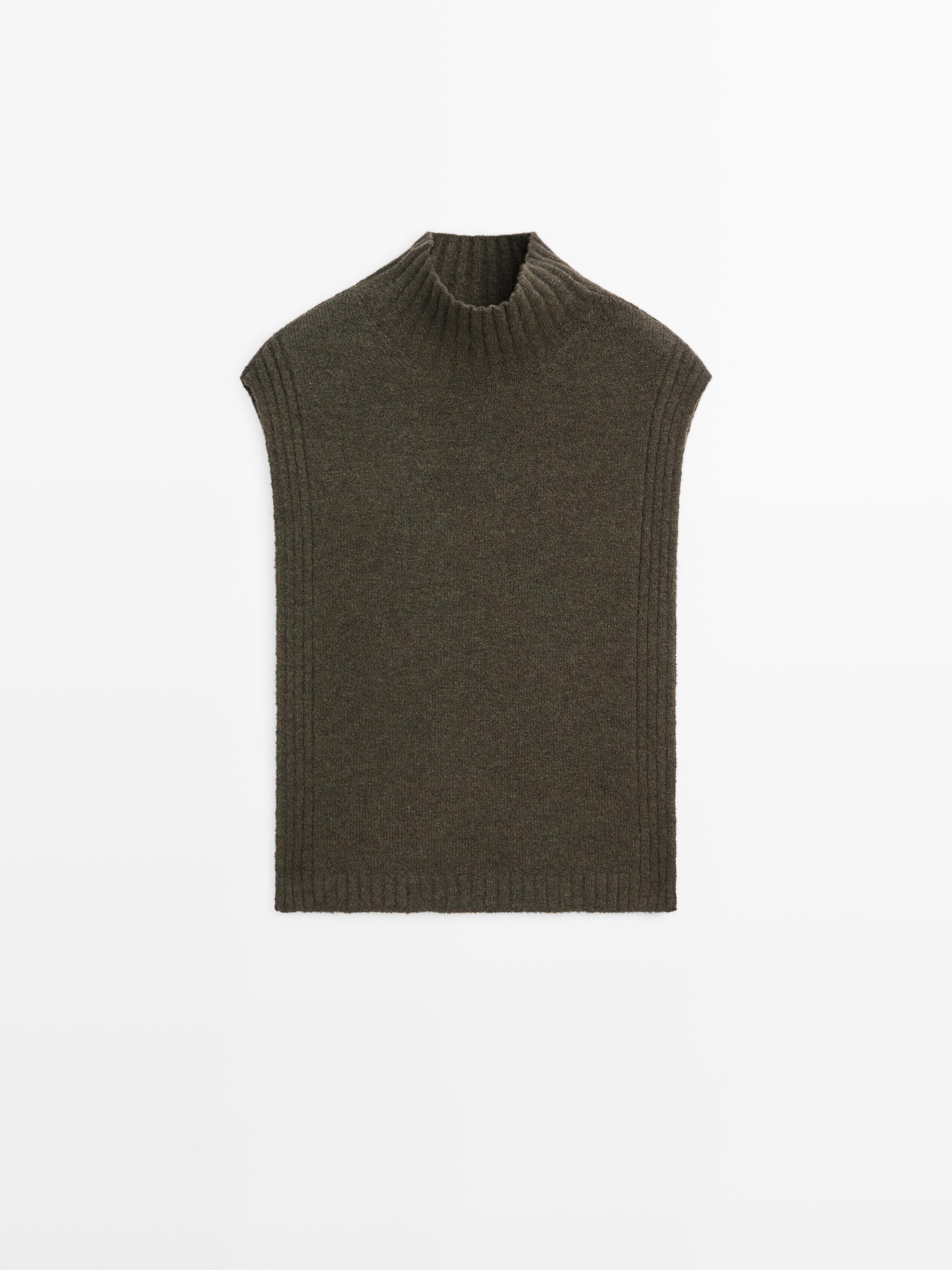 Sleeveless high neck sweater