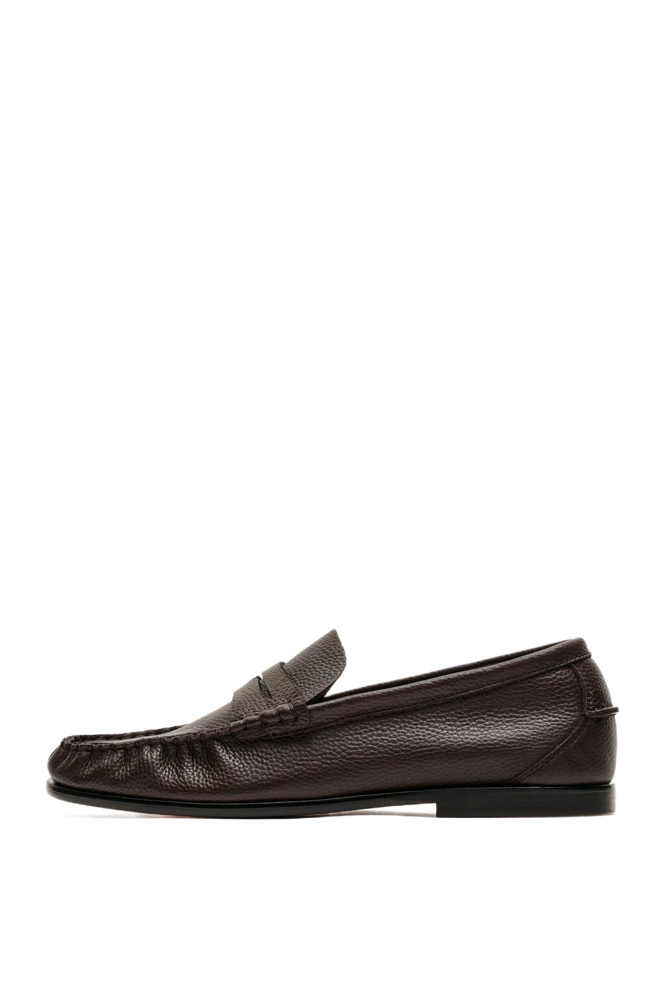 Soft leather shirred loafer — BROWN