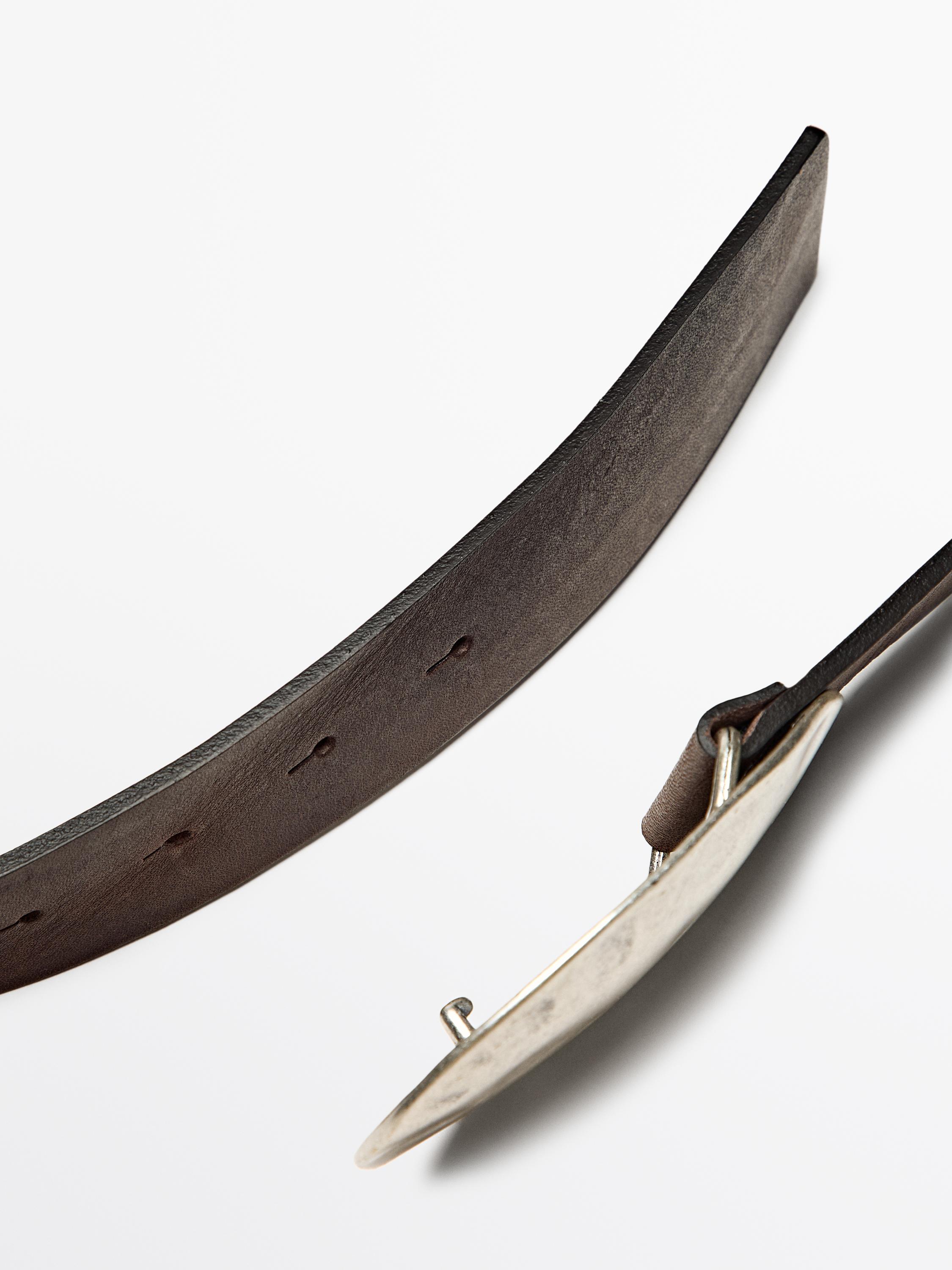 Nappa leather belt with metal buckle