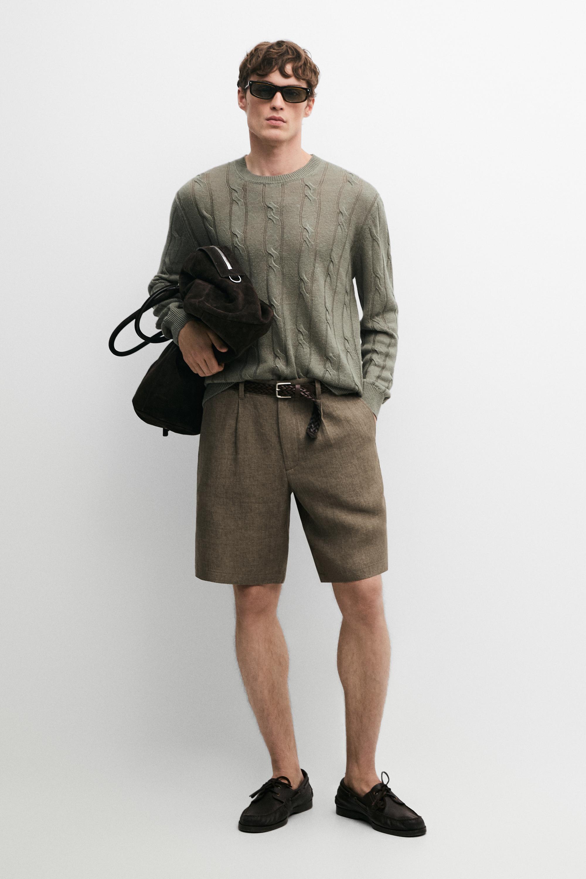 100% linen darted Bermuda shorts — Faded khaki