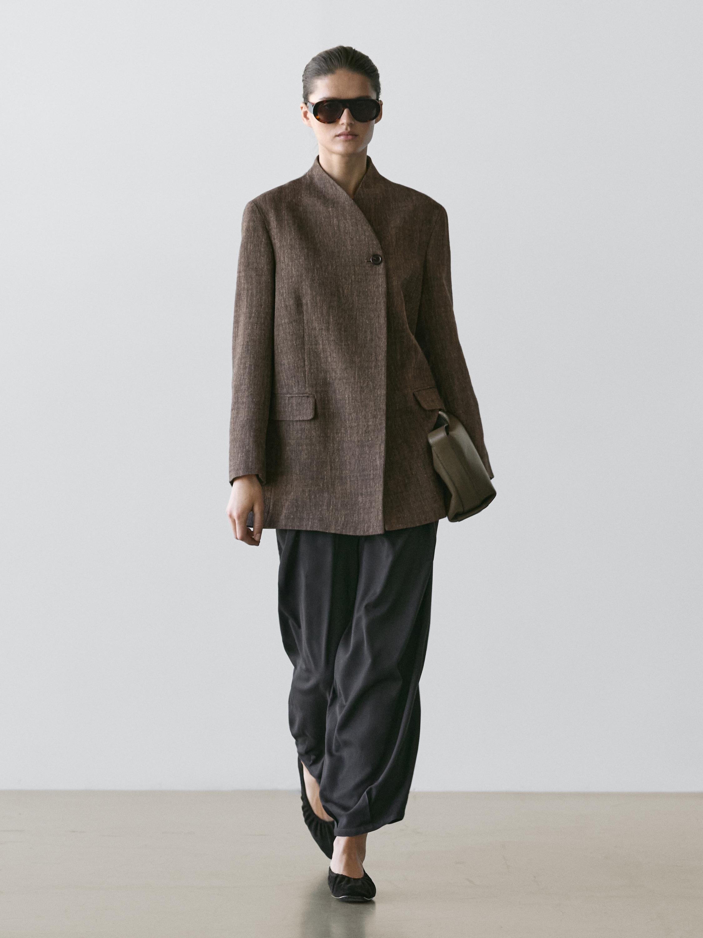 Flecked wool blend coat with high collar — BROWN