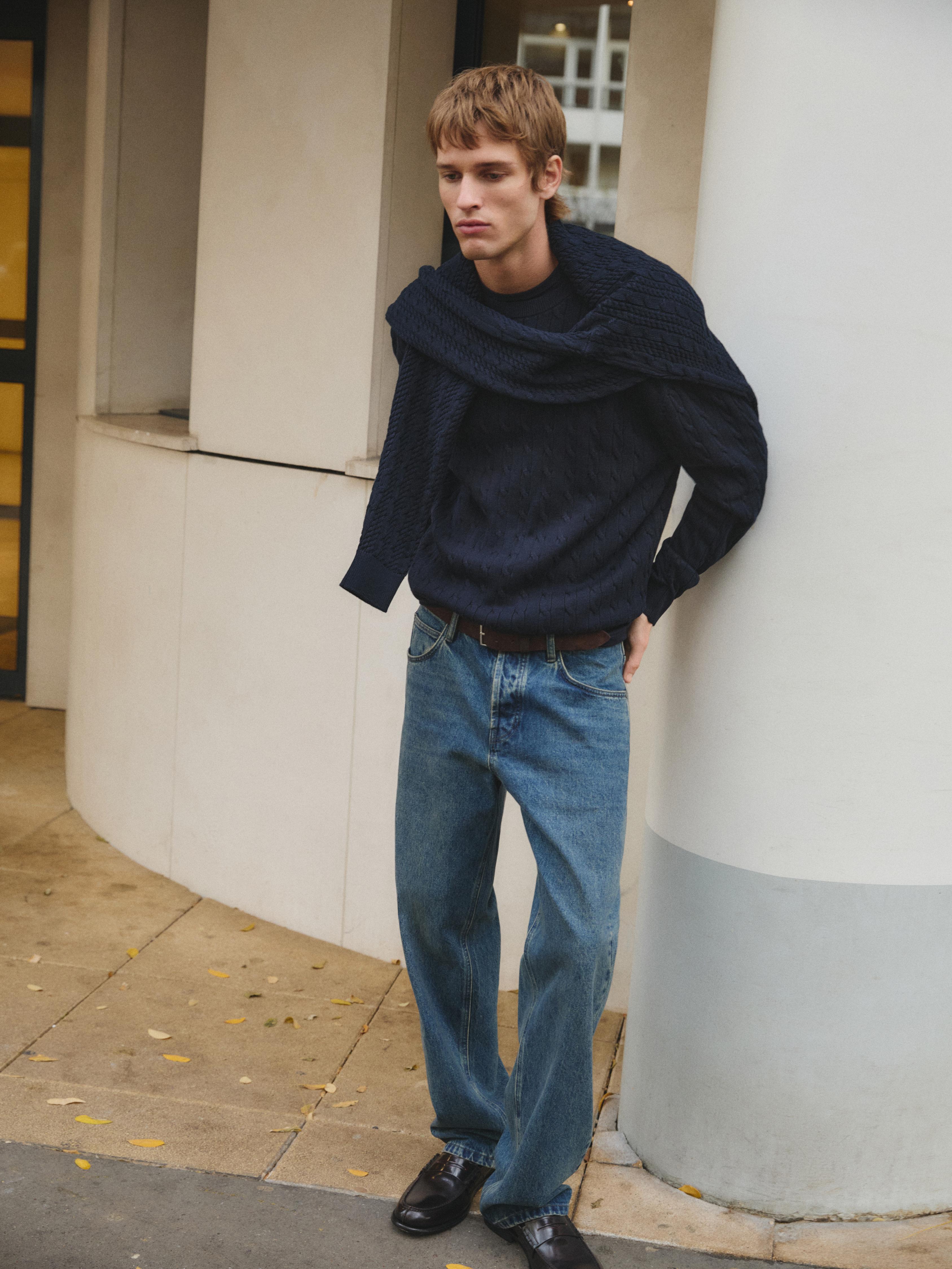 100% cotton cable-knit sweater — NAVY BLUE