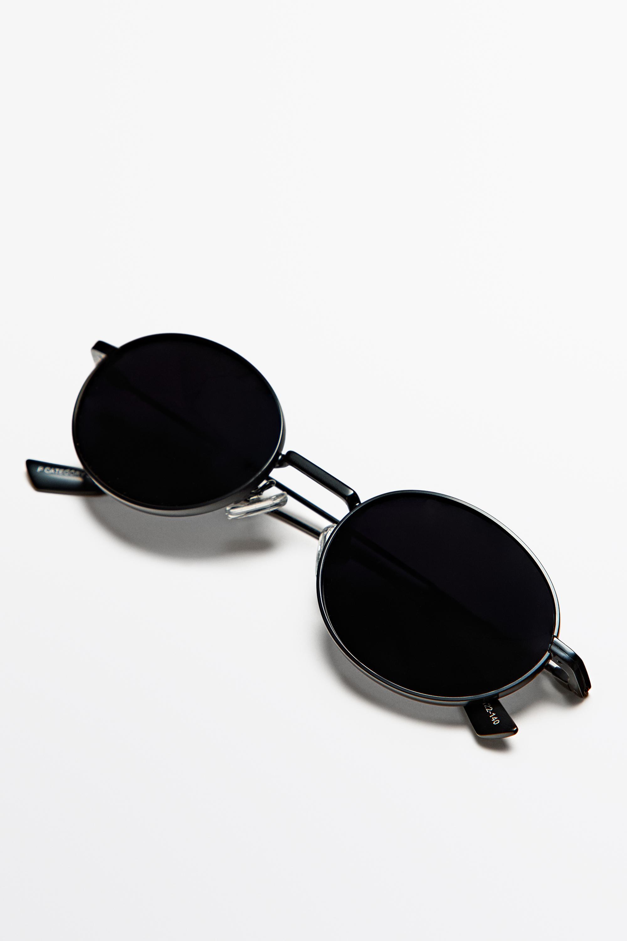Metal sunglasses — BLACK