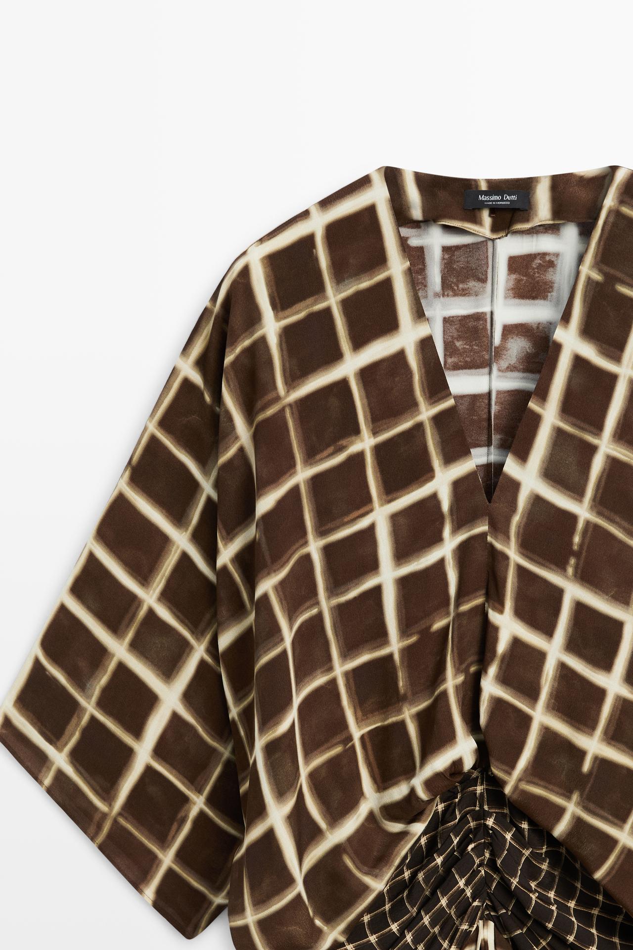 Flowy dress with printed sash detail — Chocolate