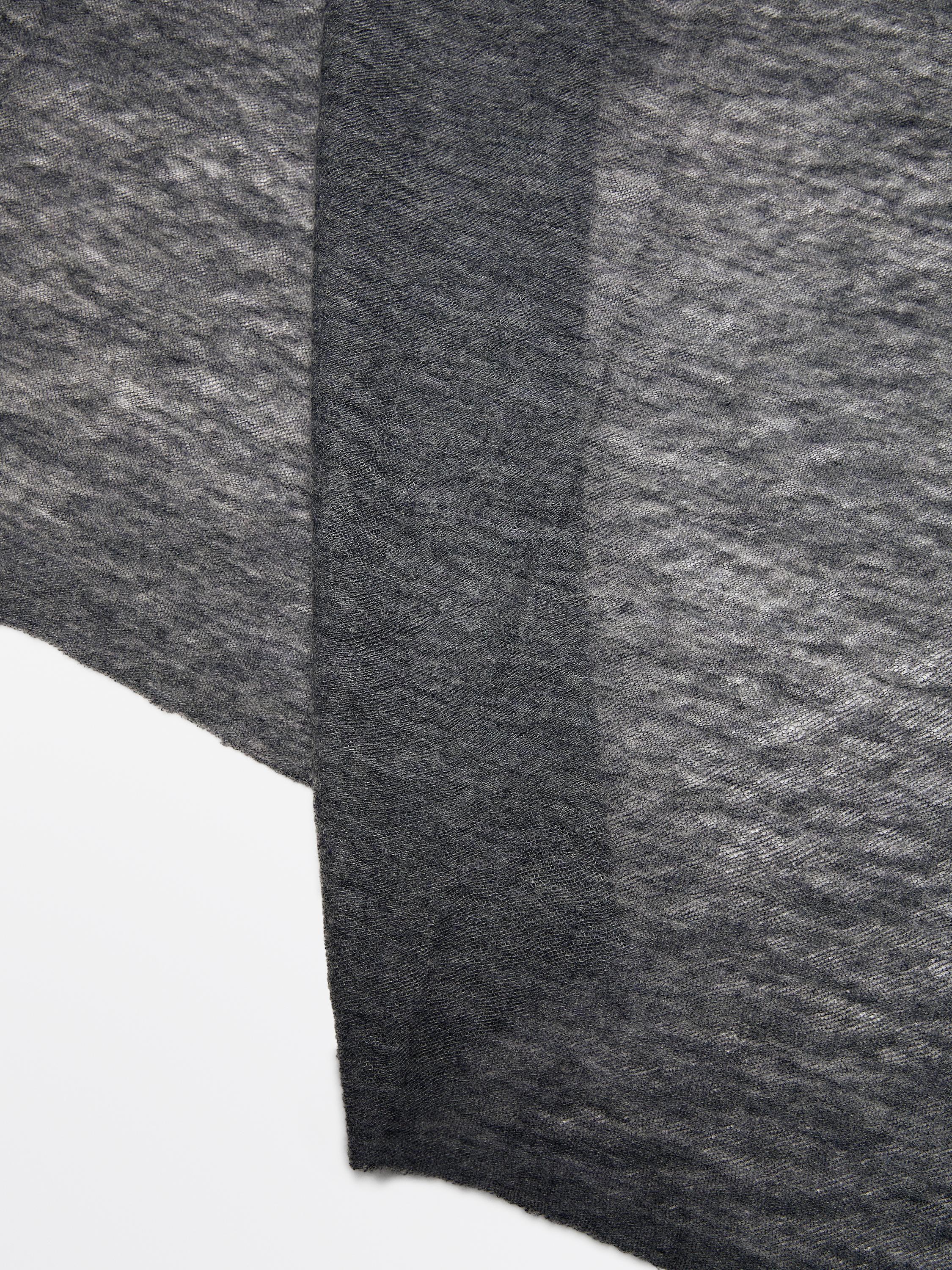 100% cashmere scarf