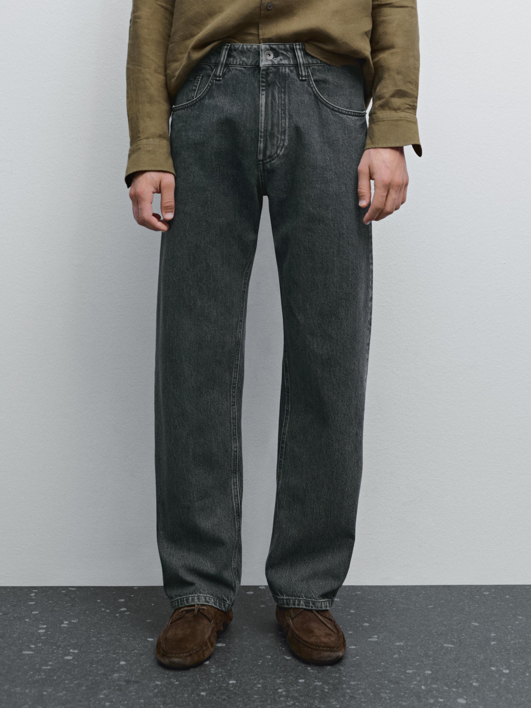 Wide-leg jeans
