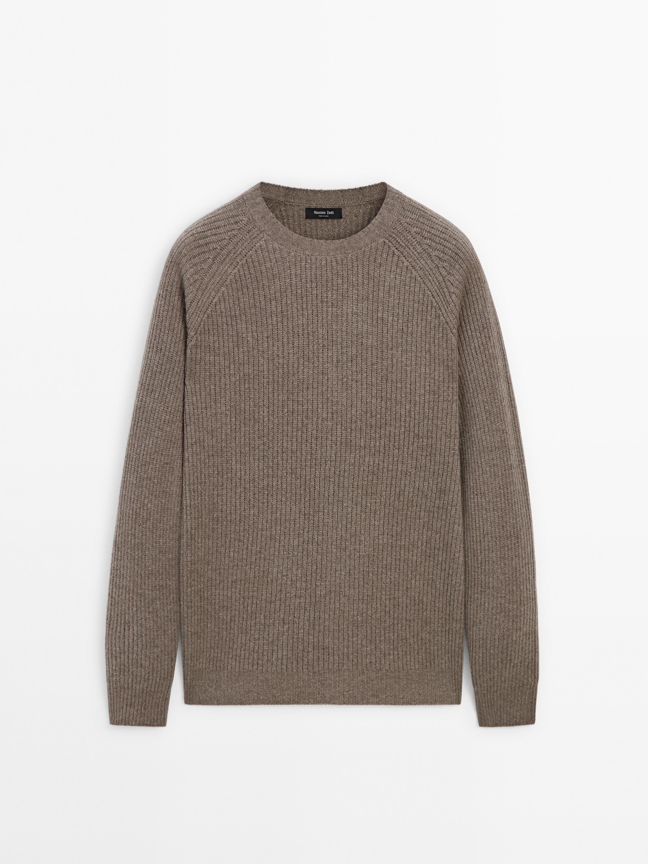 Pull en maille de laine mélangée
