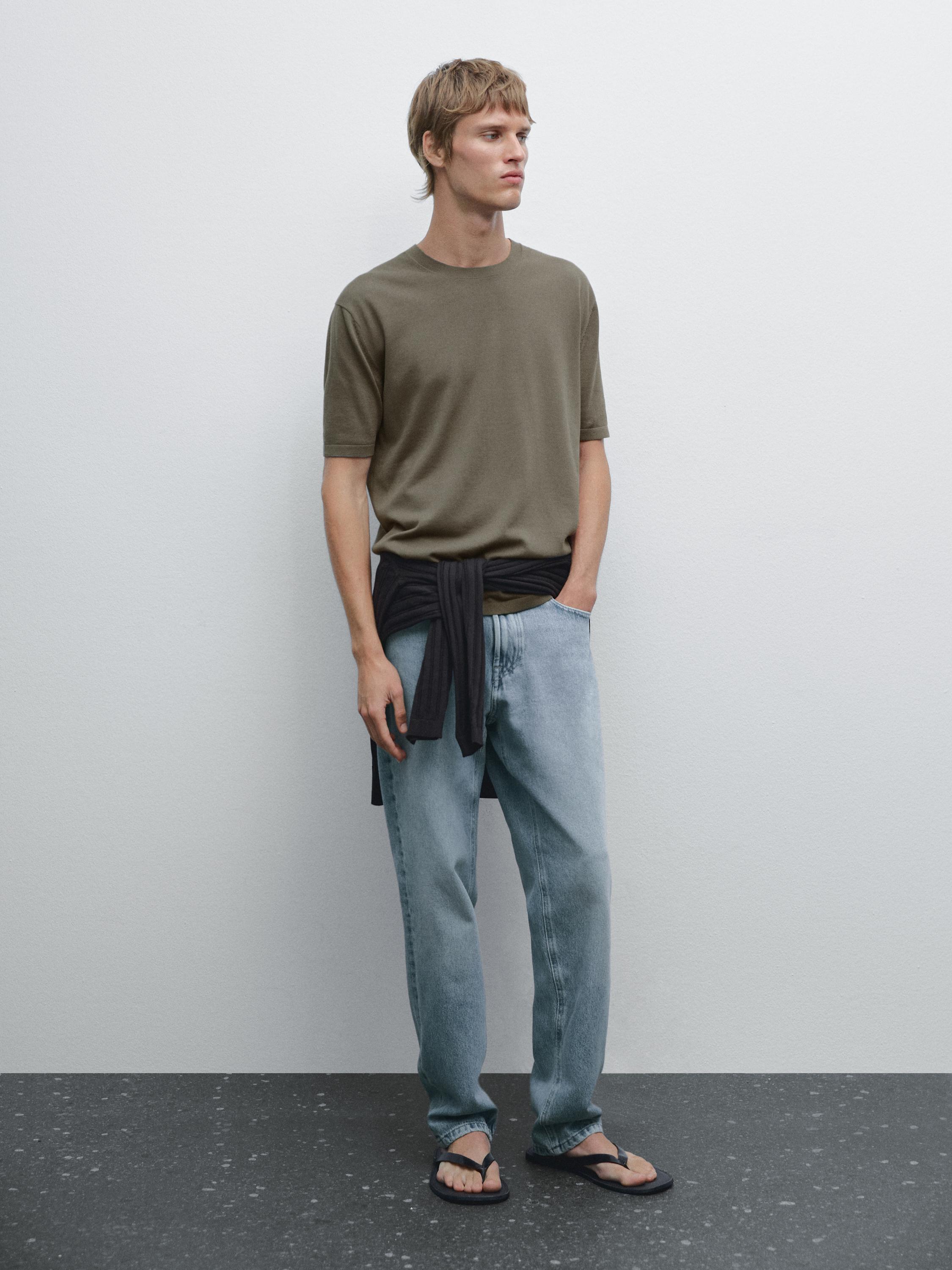 100% cotton knit T-shirt