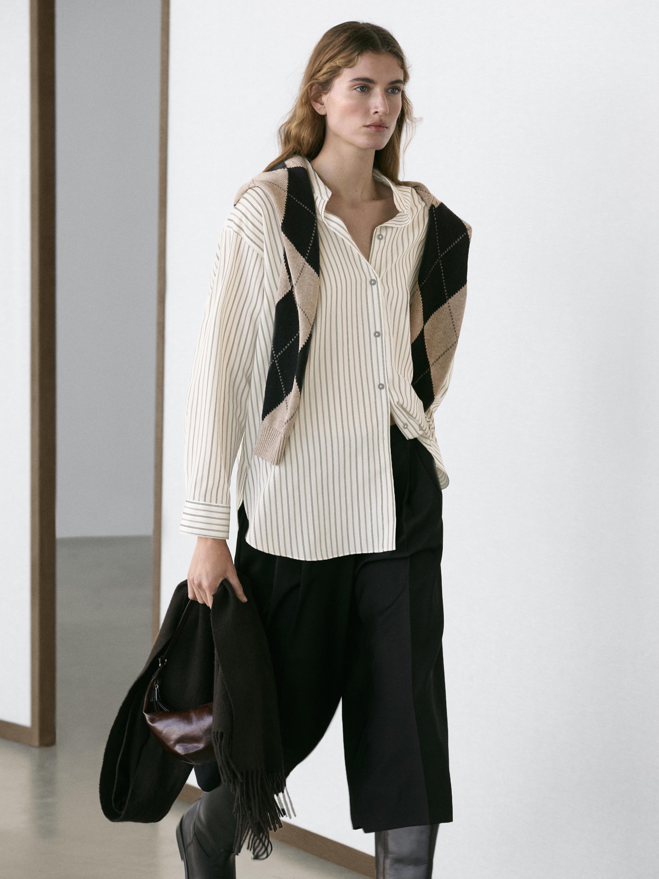 Striped flowing shirt with stand collar — Off white