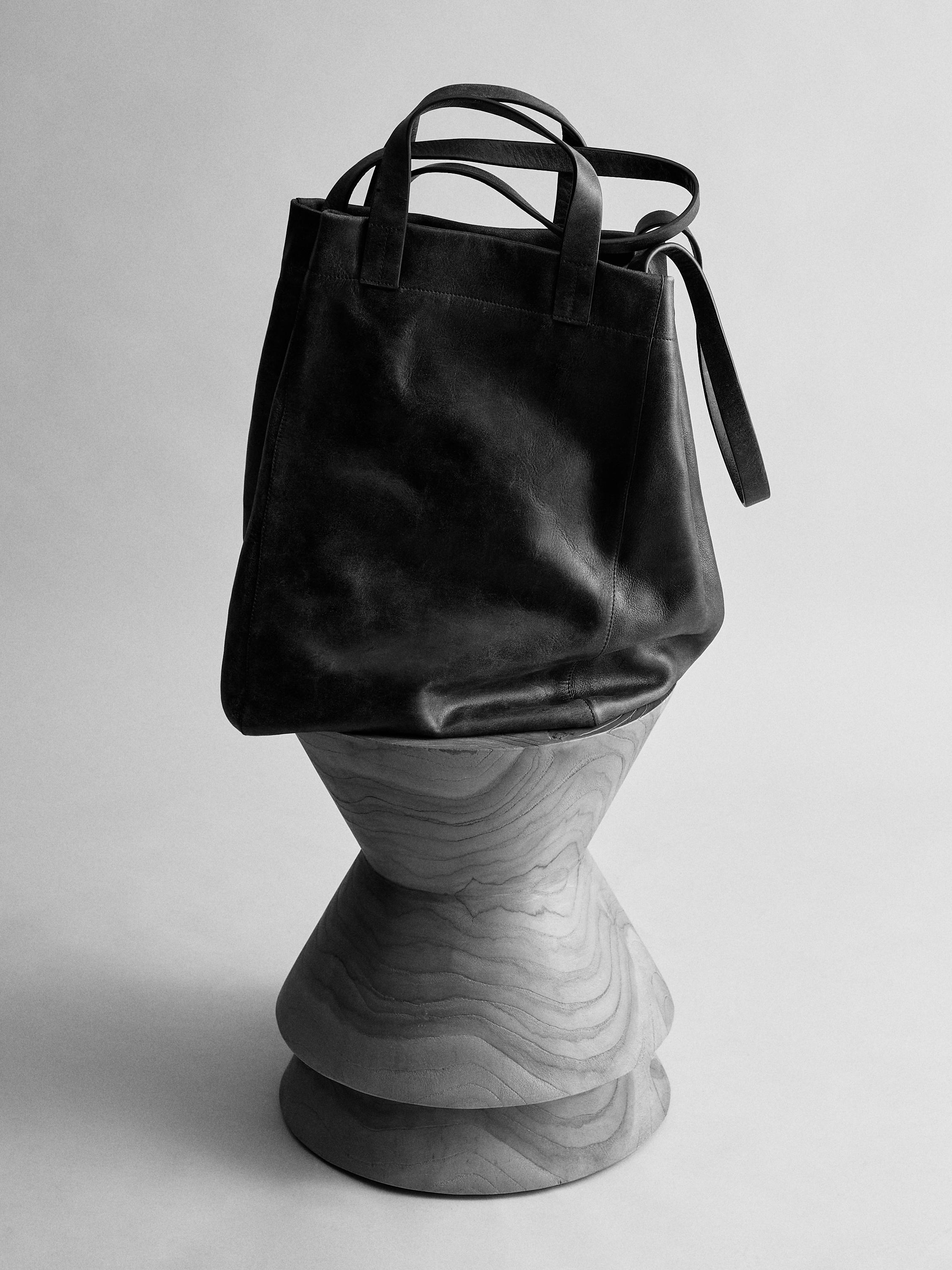 Crackled nappa leather tote bag