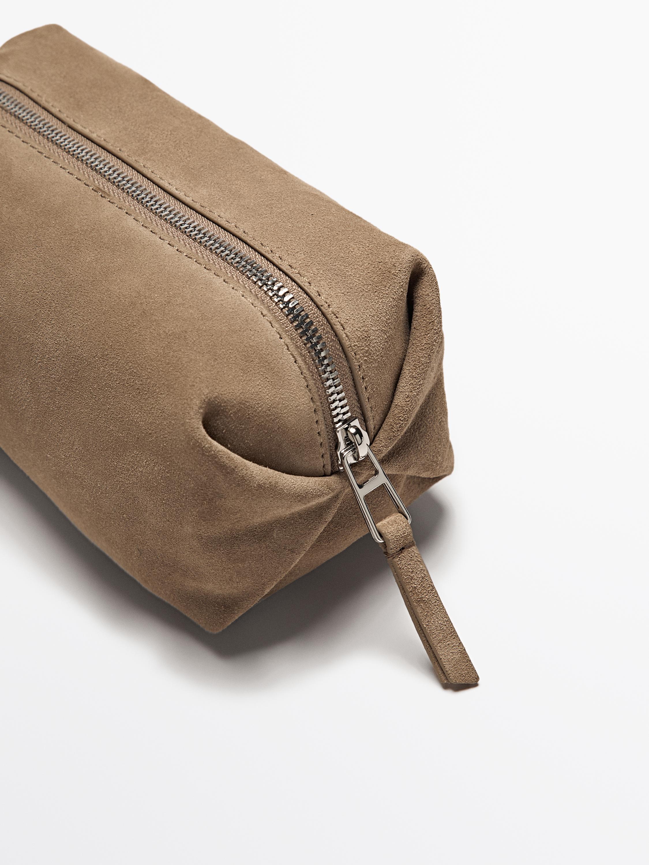 Trousse en croûte de cuir