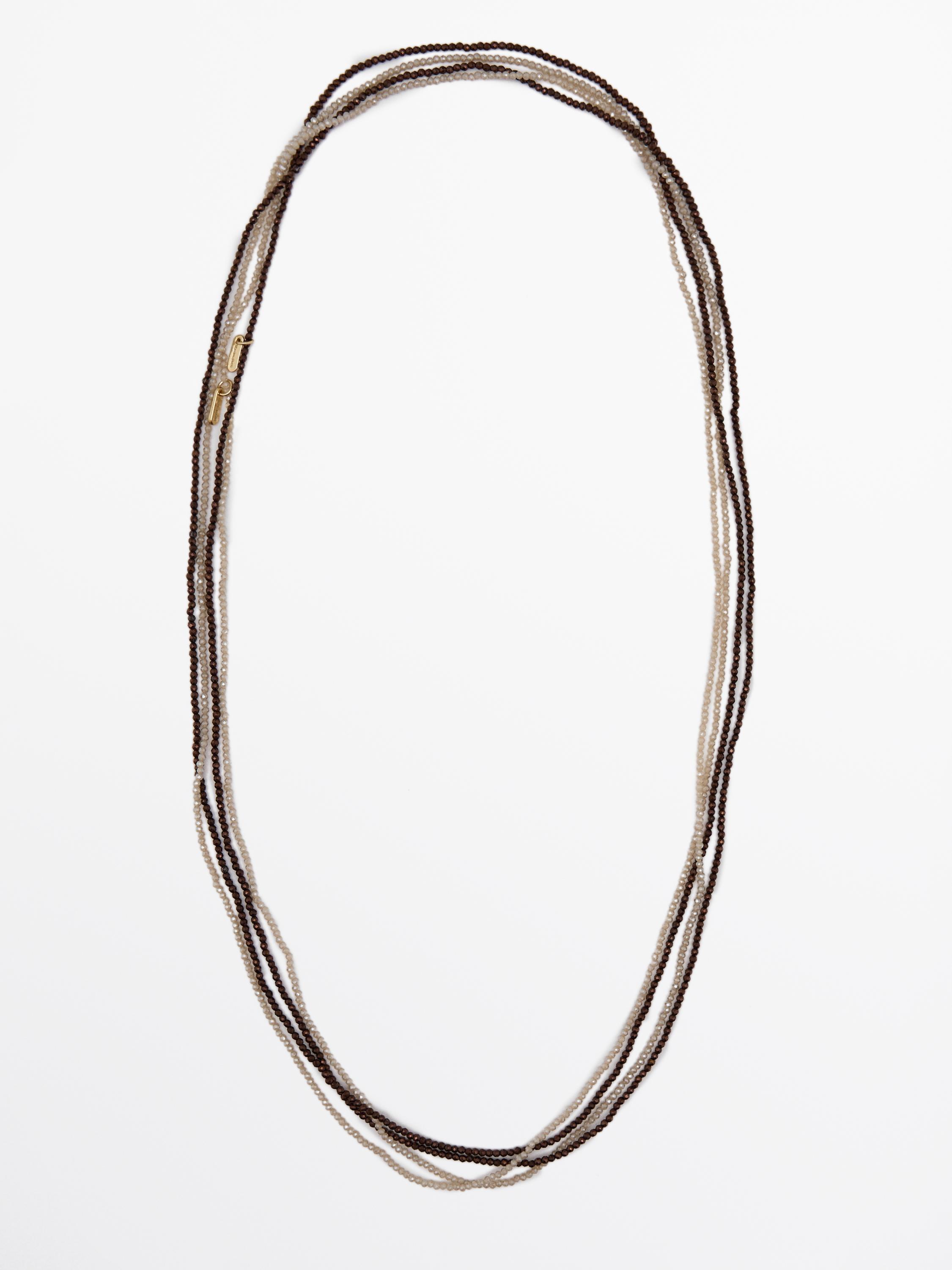 Set of 2 long shiny necklaces
