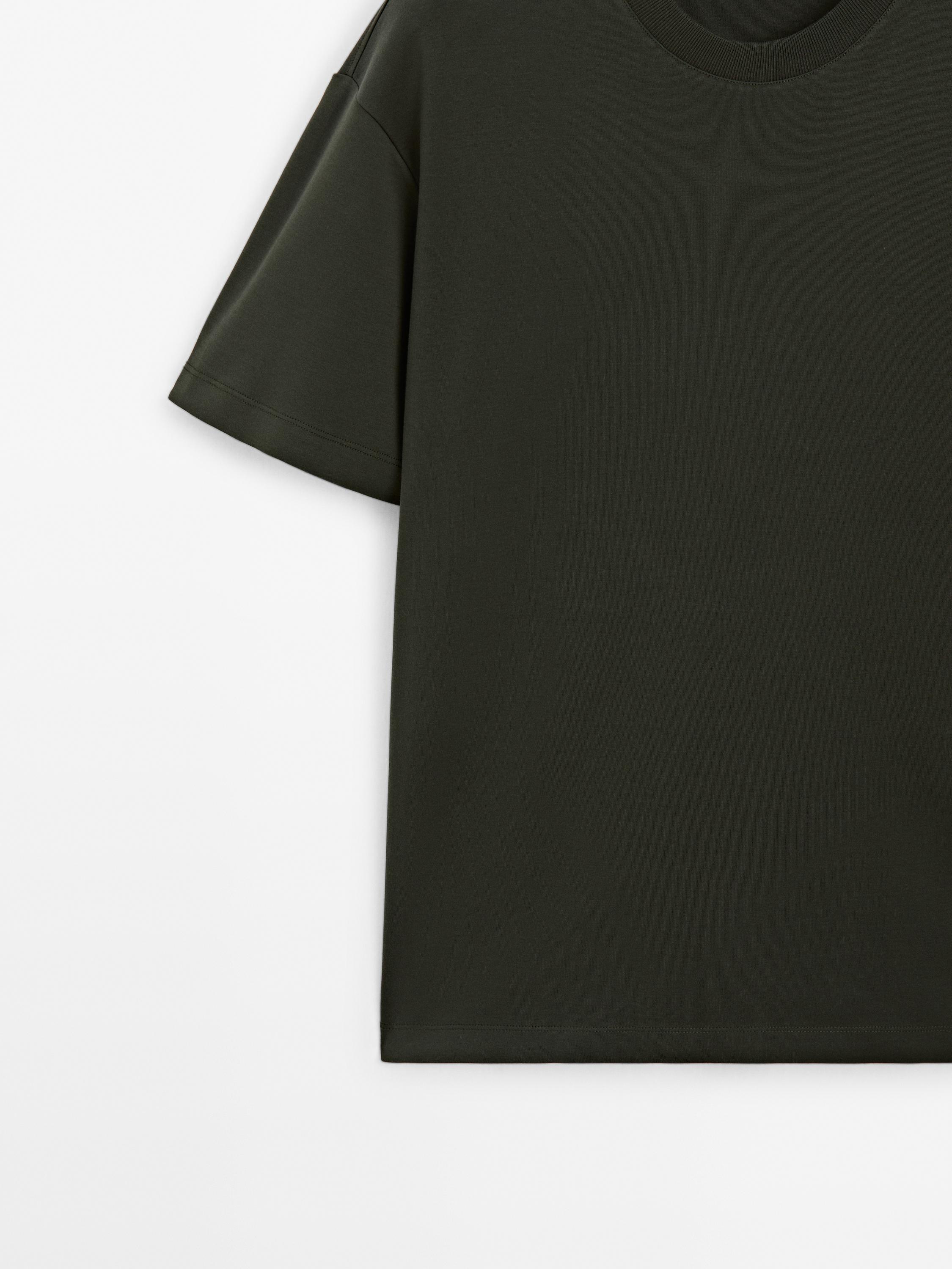 100% cotton medium weight T-shirt