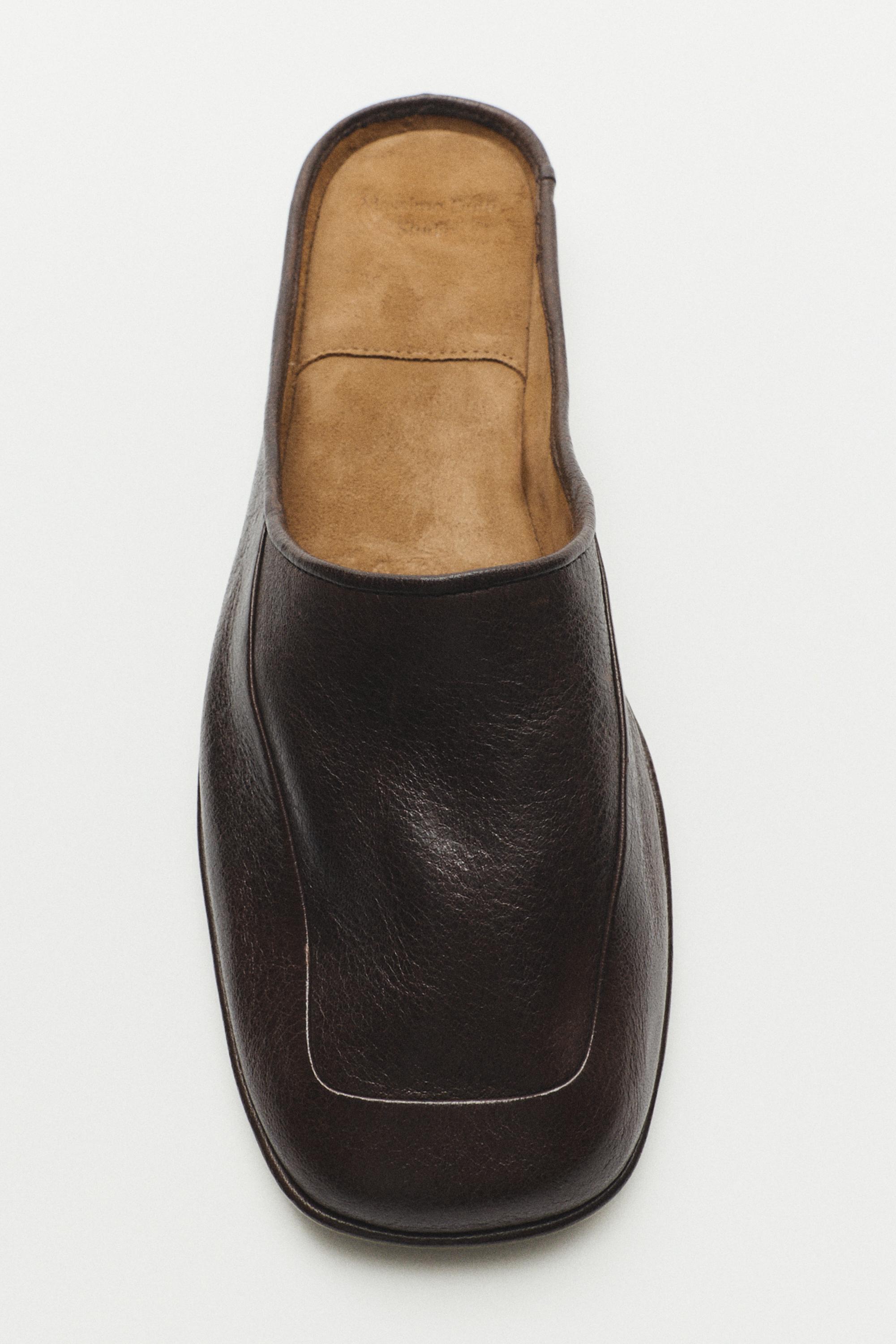 Soft leather mules - STUDIO — BROWN