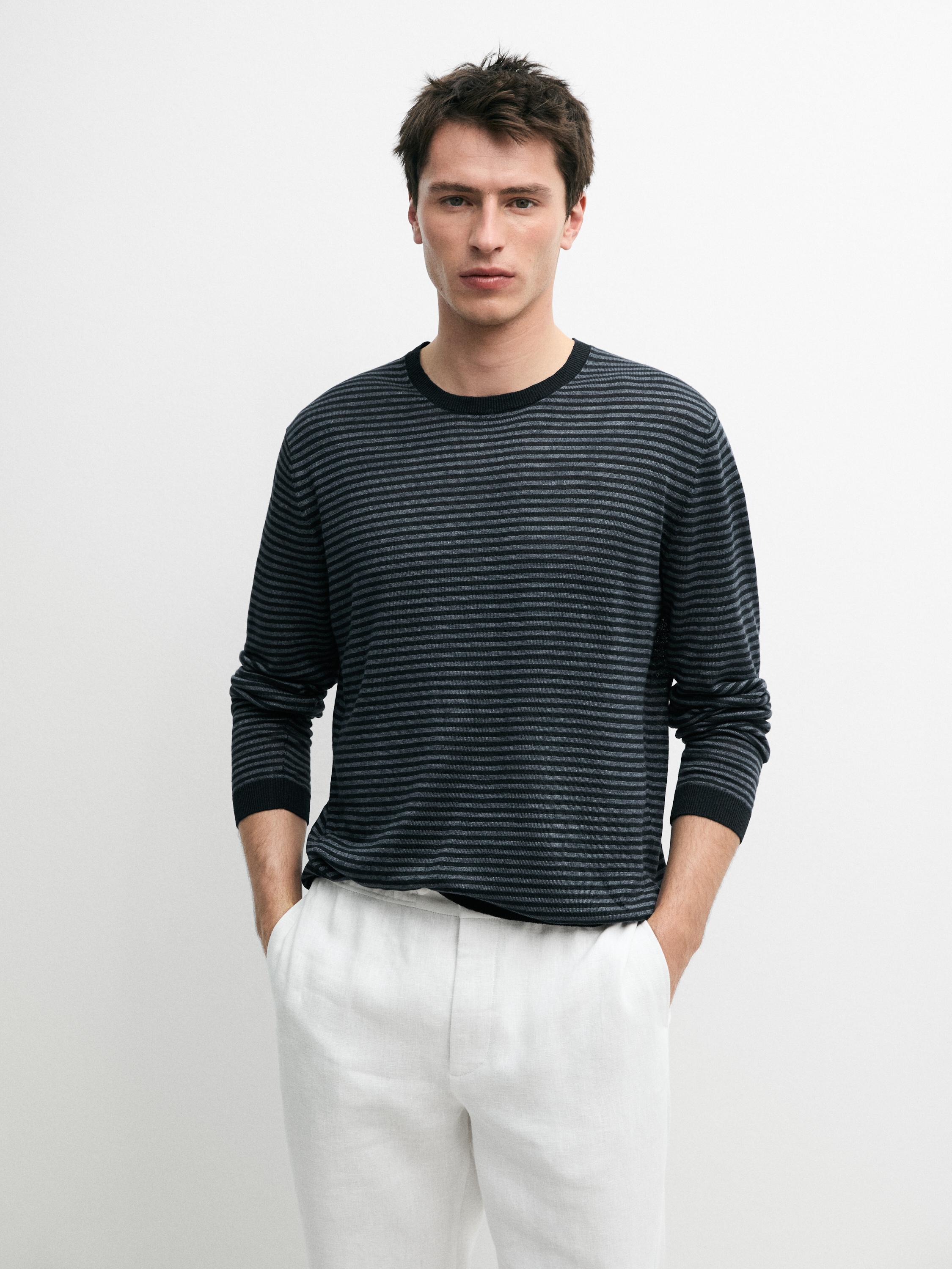 سويتر بخطوط كتان