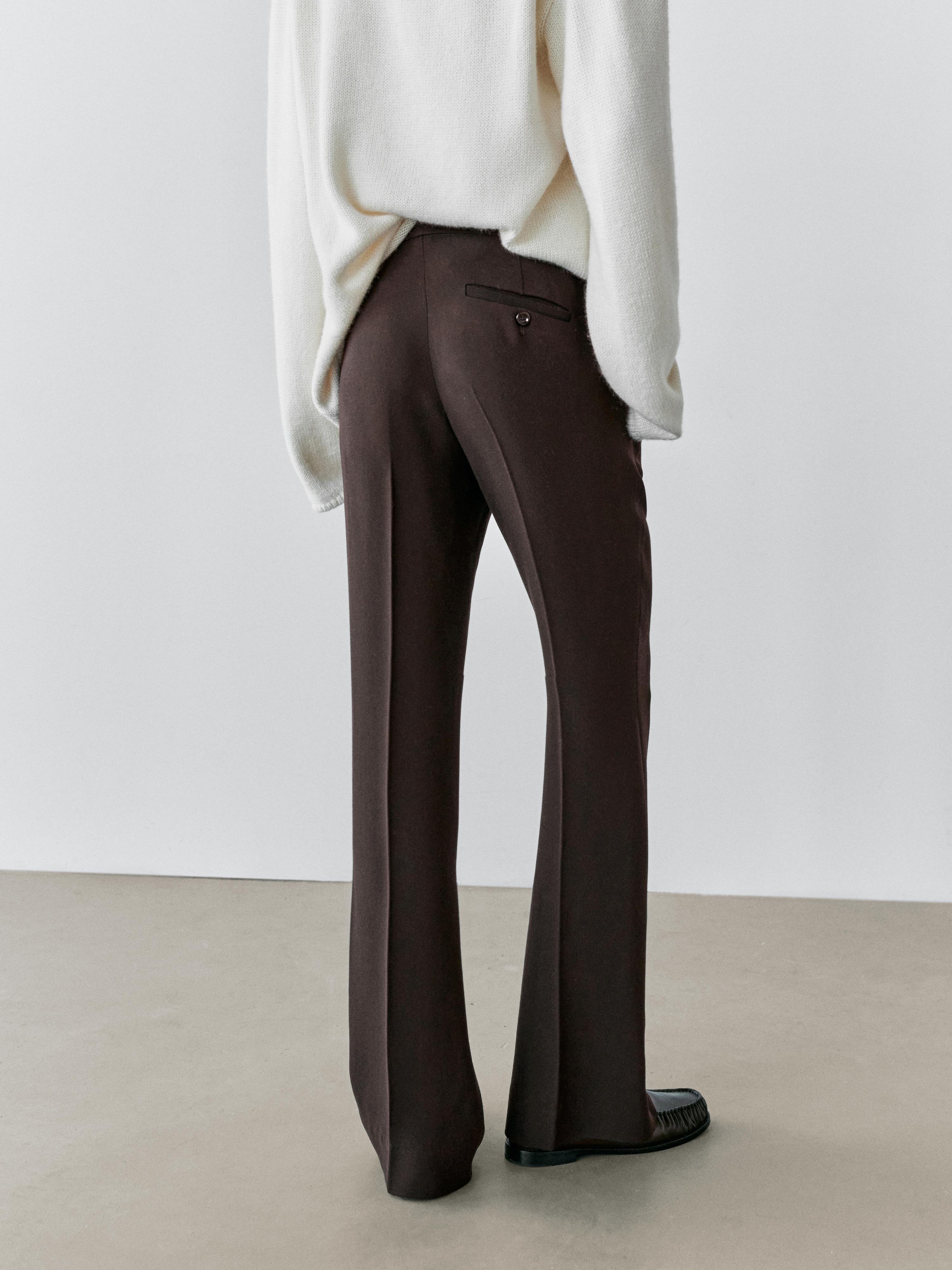 Flared trousers with pocket — Chocolate