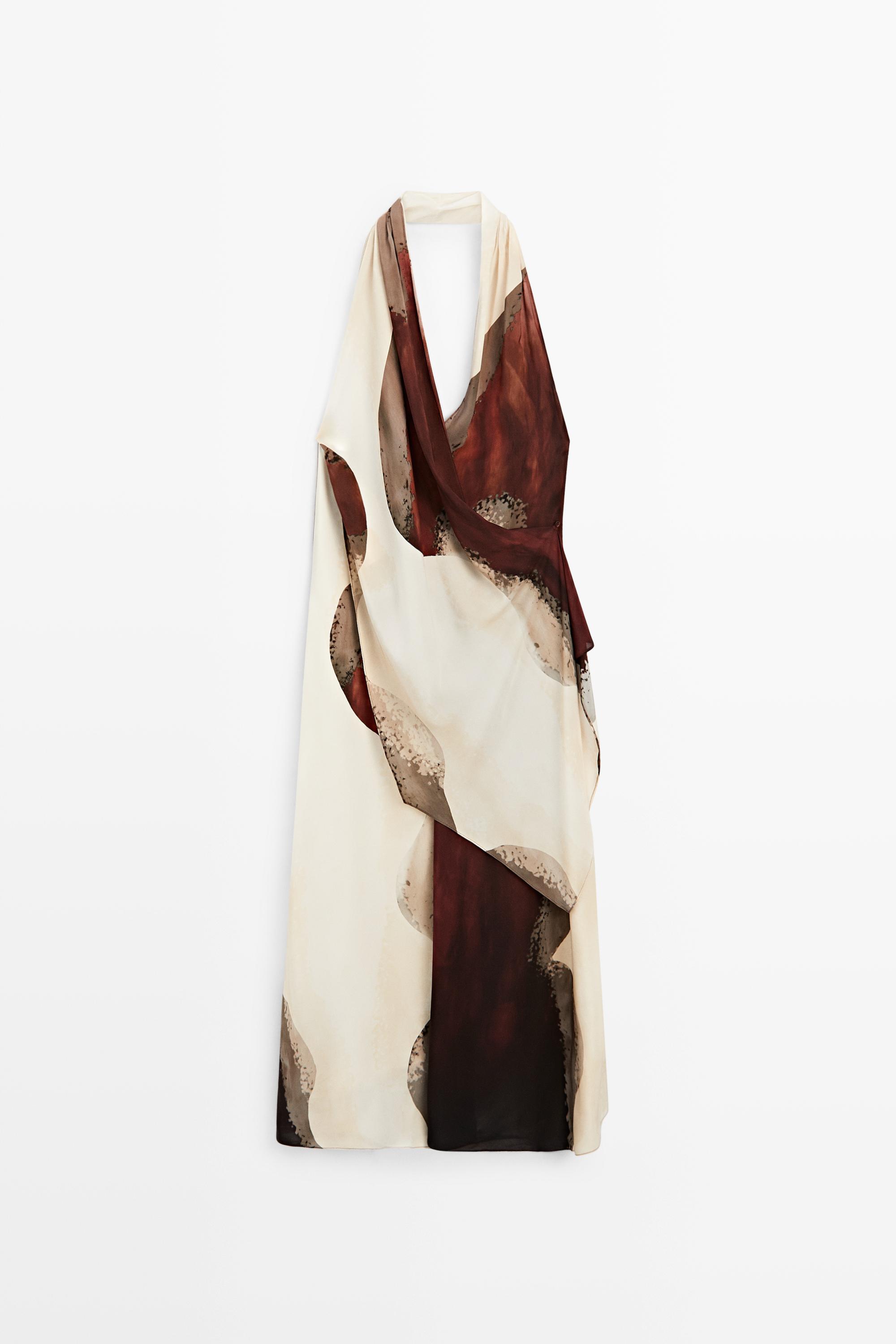 Langes, fließendes Kleid mit Neckholder