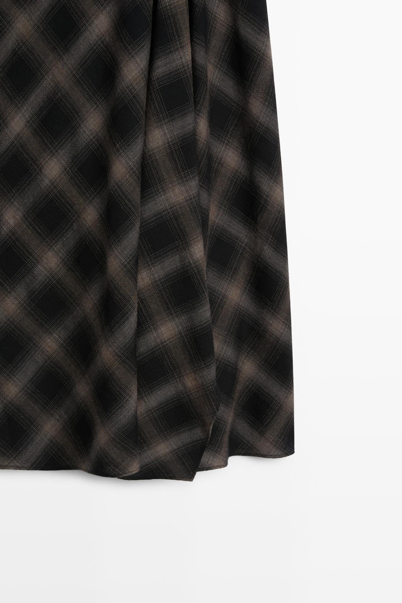 Wool-cotton blend check midi skirt with split — BLACK