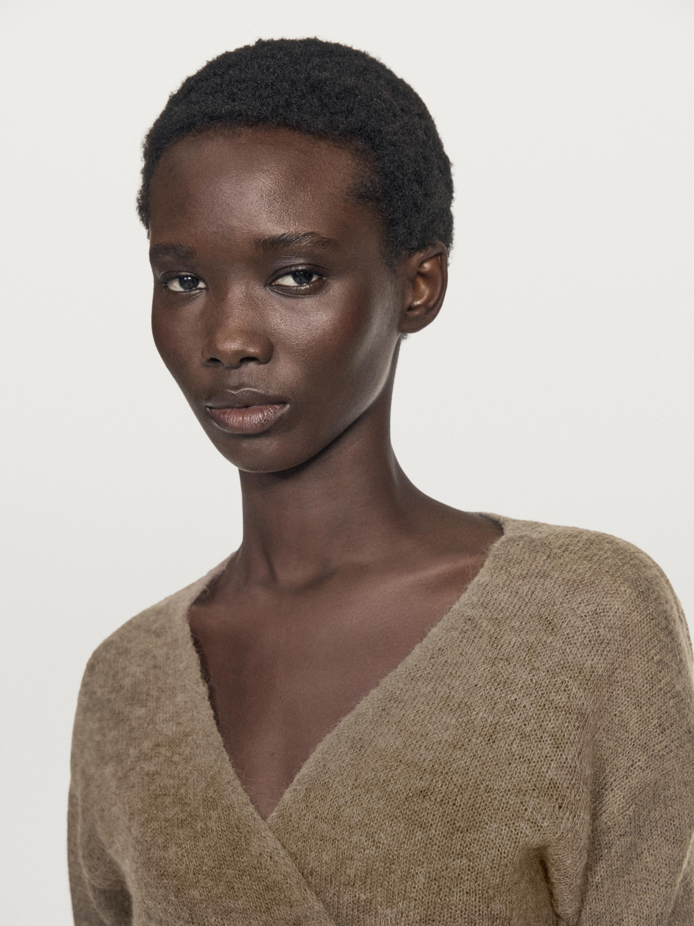 Kopertowy kardigan z wiązaniem z mieszanki wełny z alpaki