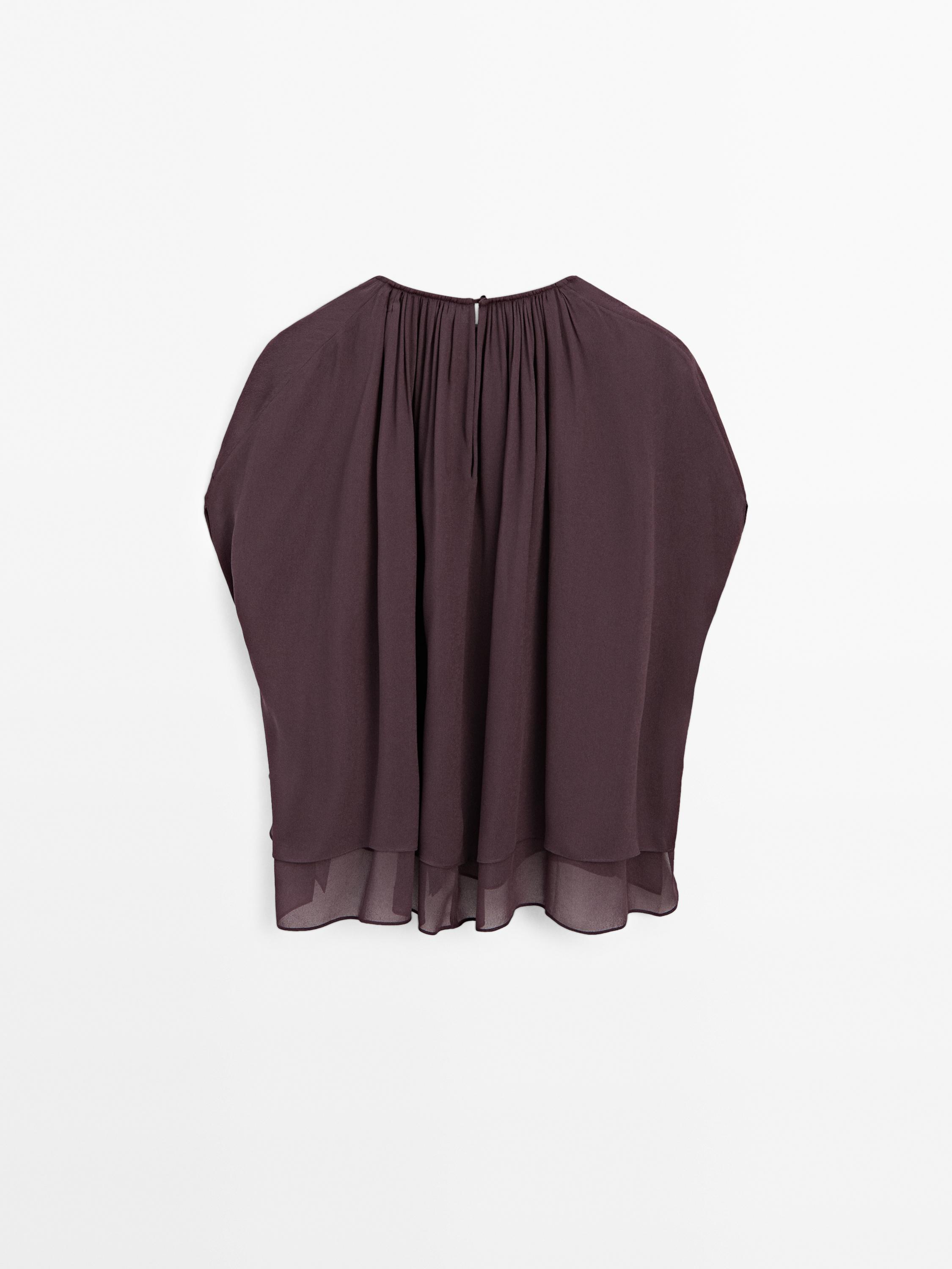 Short double-layer cape