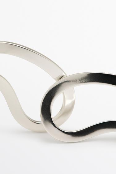 Twisted oval hoop earrings — SILVER 5