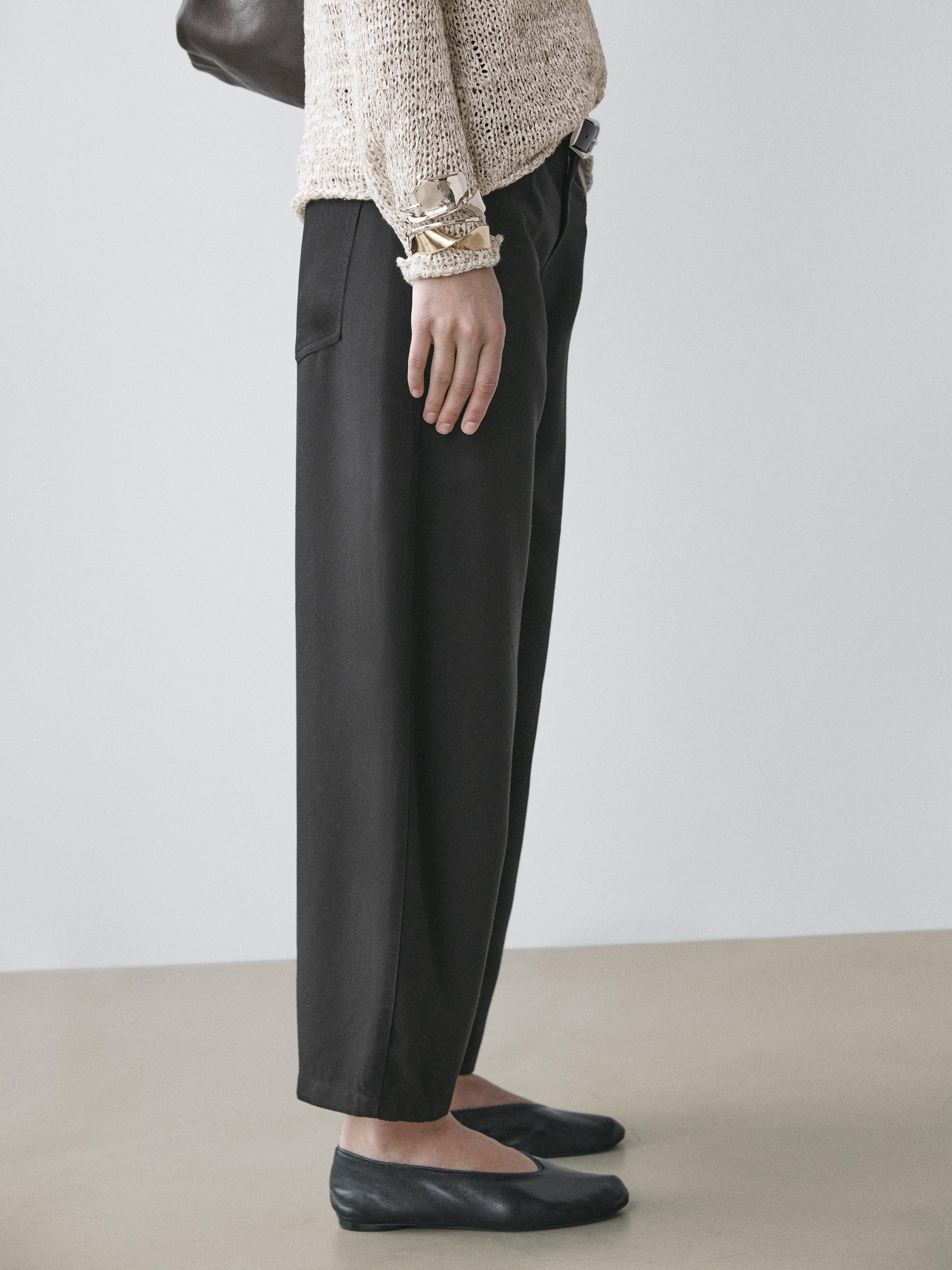 Flowing barrel fit trousers — BLACK