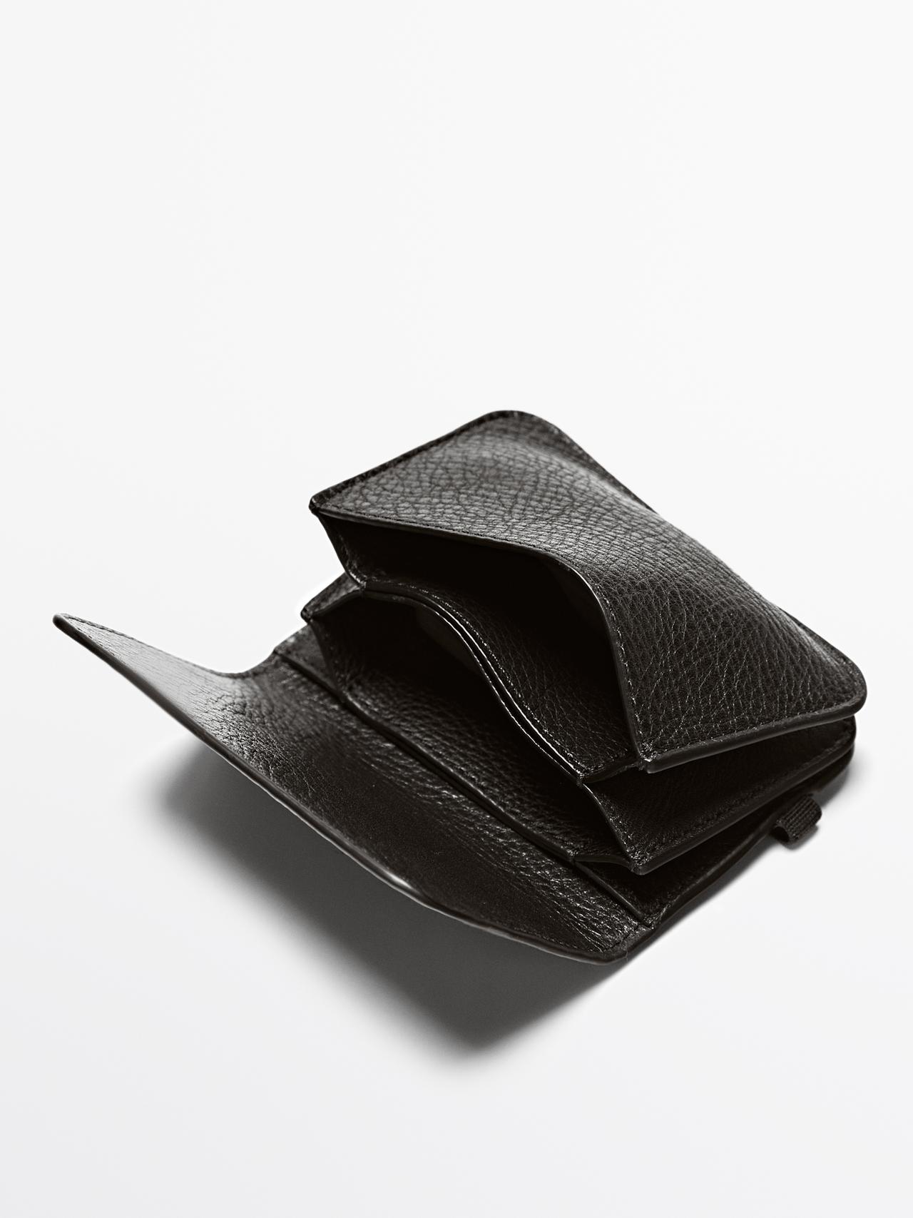 Nappa leather card holder with flap — BROWN