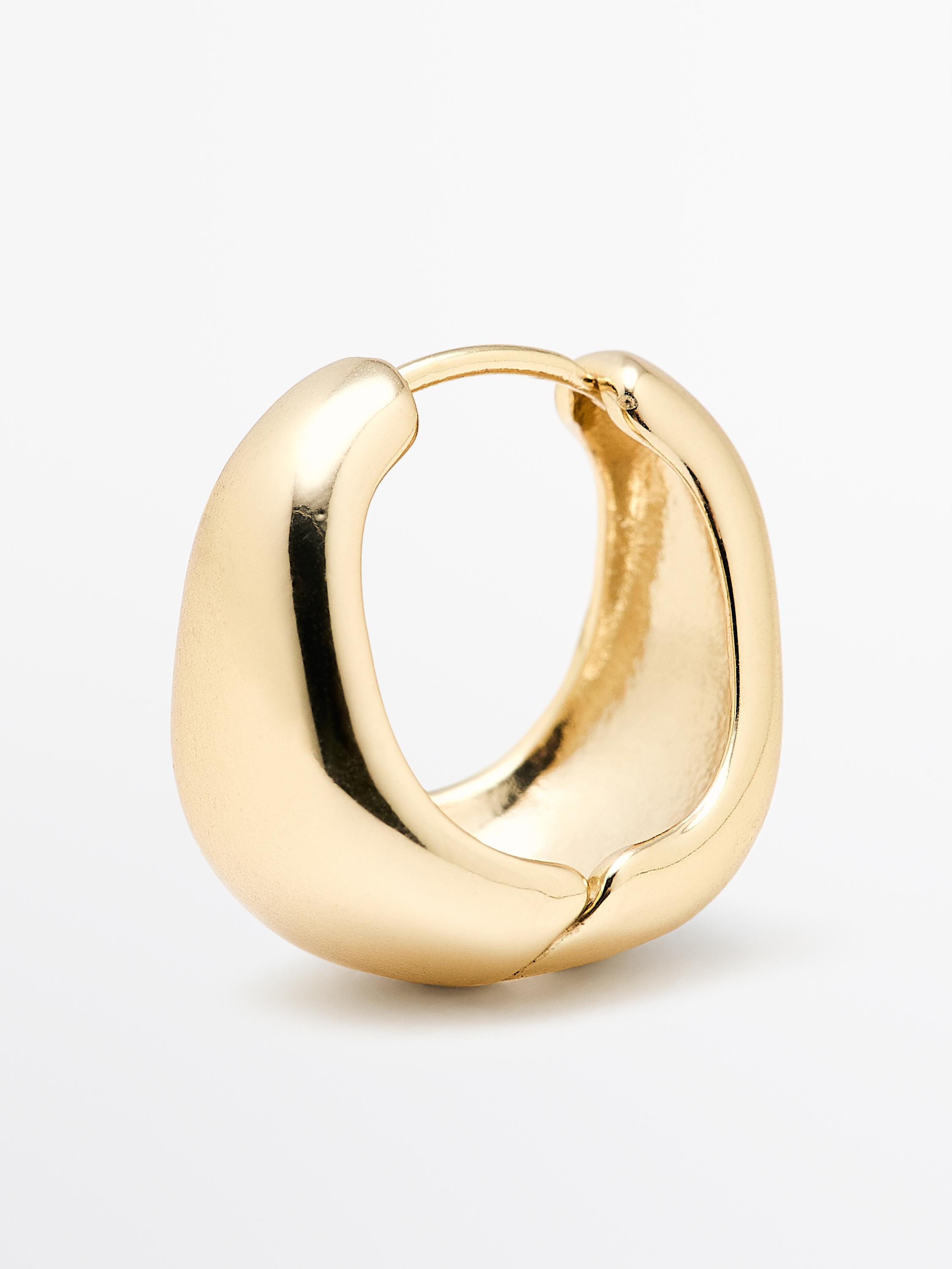 Irregular ball earrings