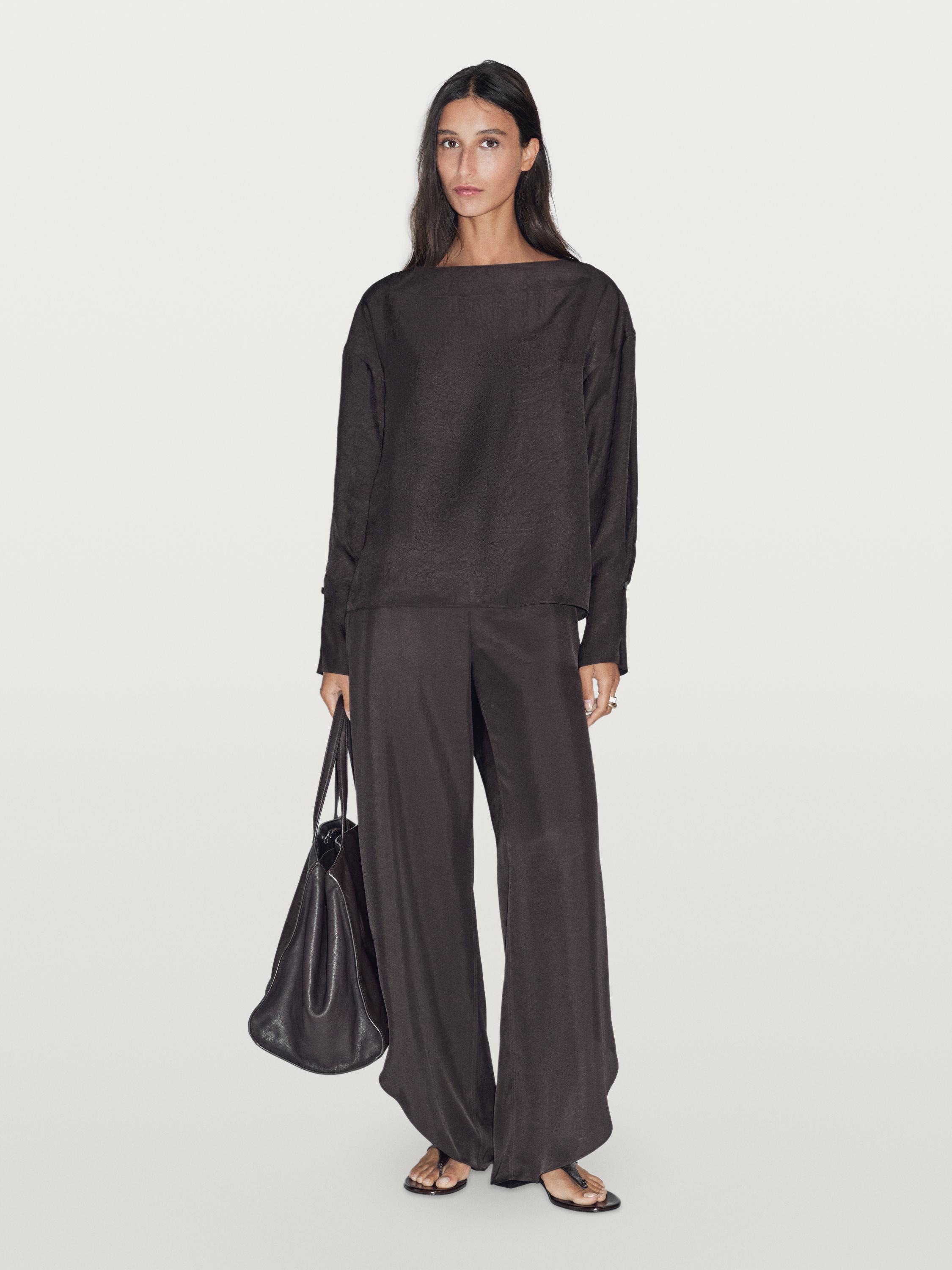 Blusa fluida detalle botones