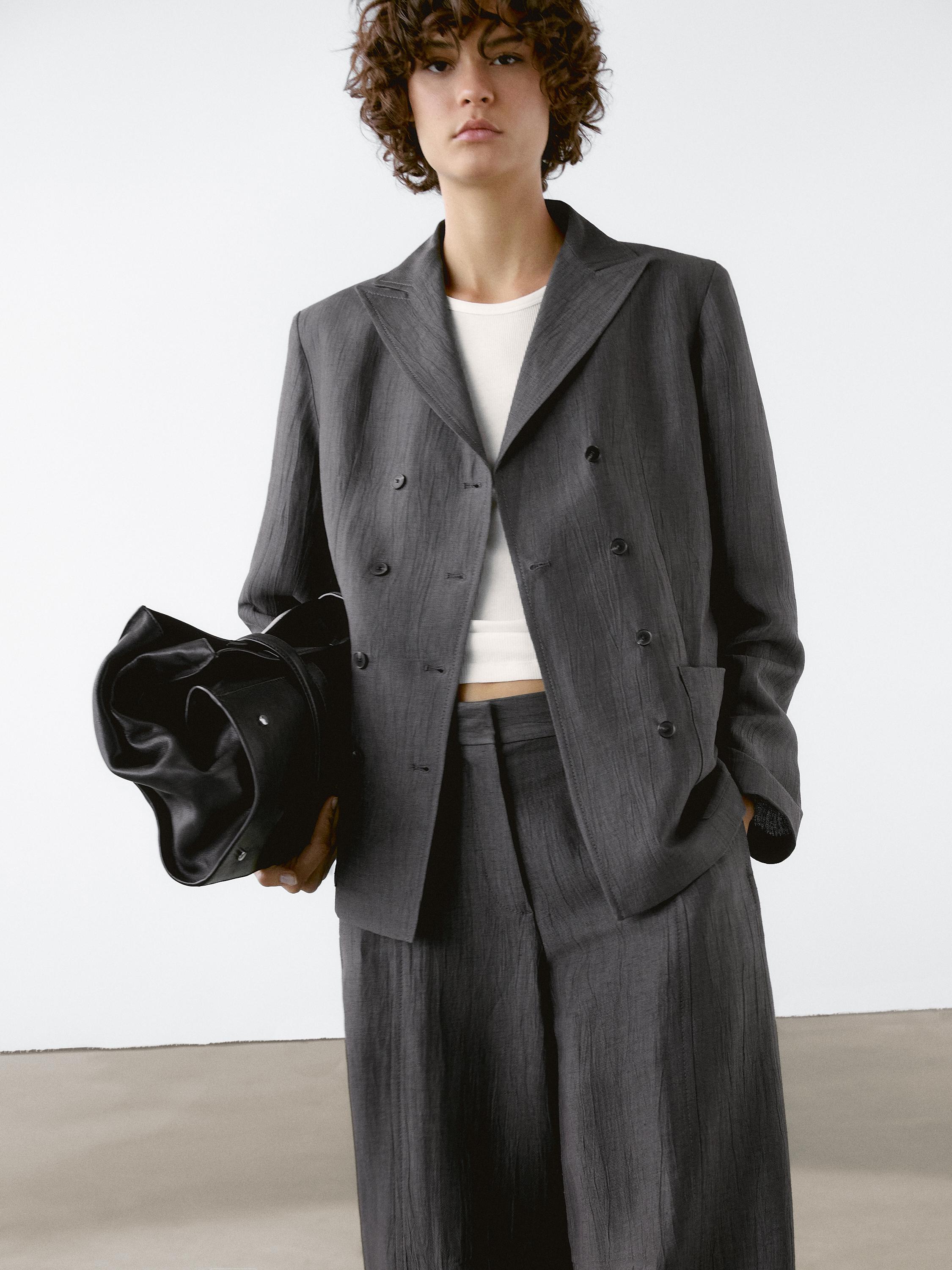 Flowing linen blend suit blazer