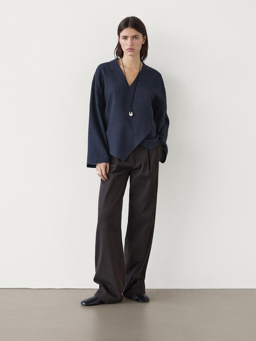WOOL BLEND V-NECK SHIRT