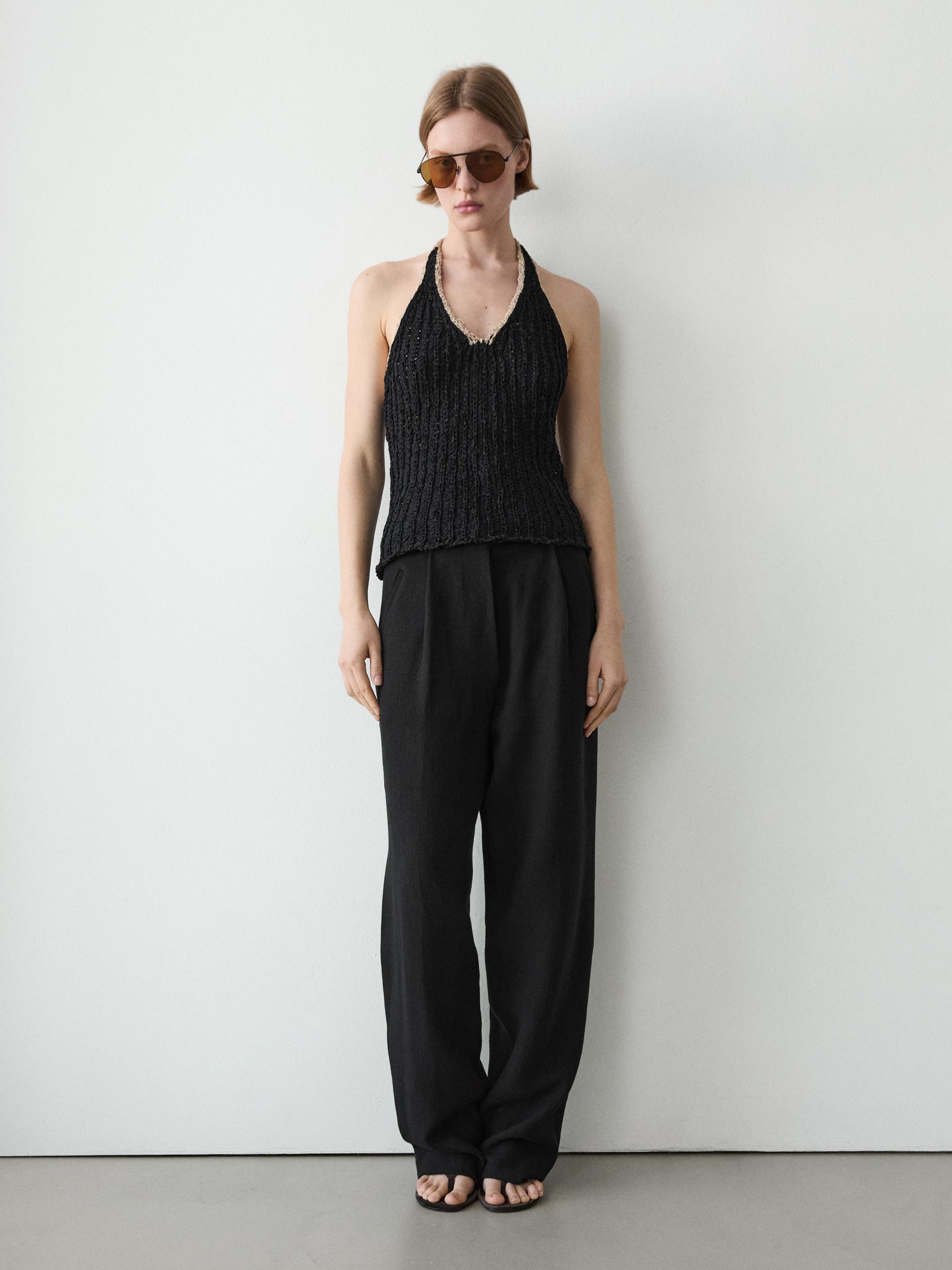 Contrast knit halter top — BLACK