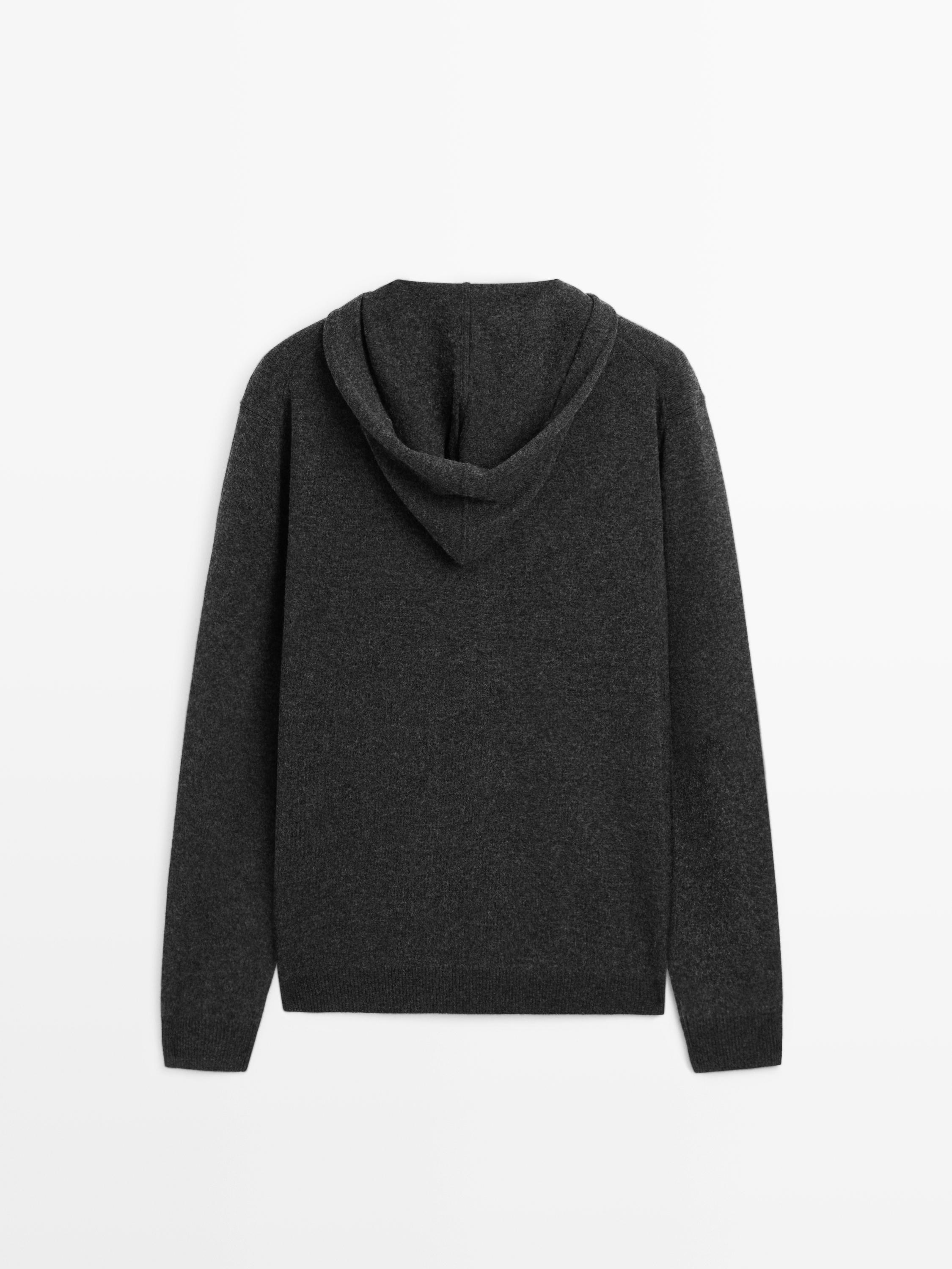 Zip-up knit cardigan with hood