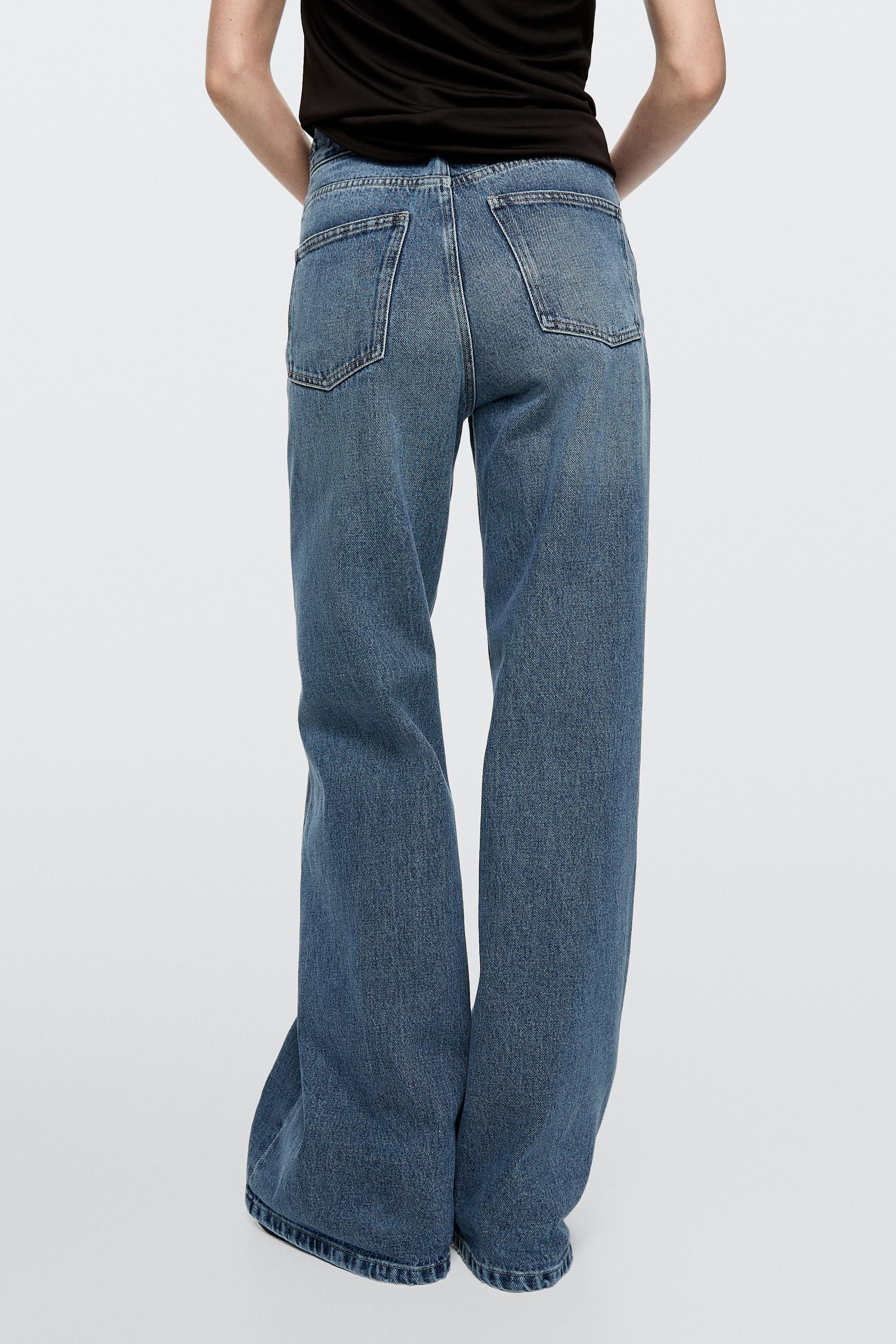 Mid-rise bell bottom jeans — MEDIUM BLUE